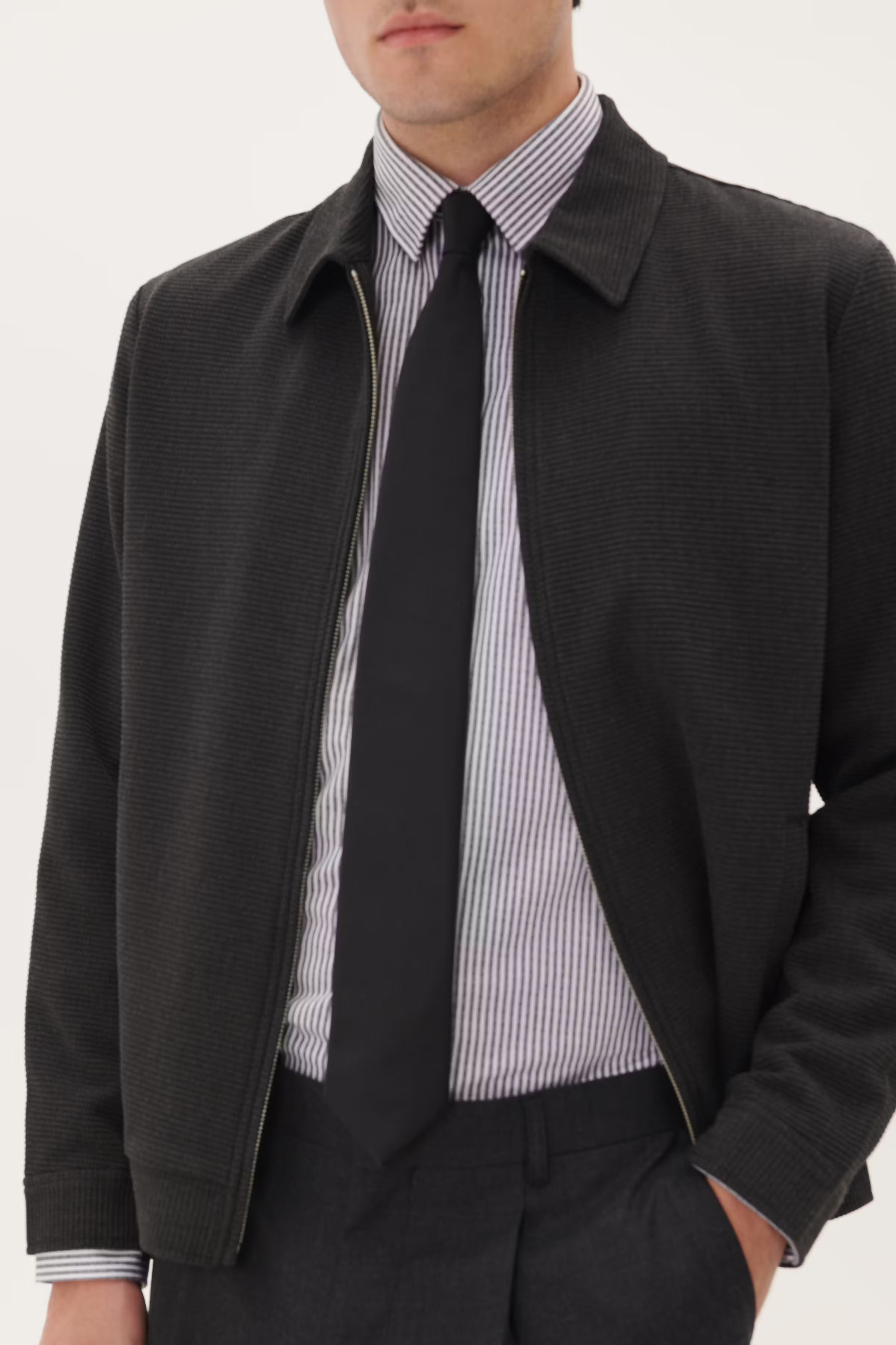 MAtie Slips LOOKBOOK DETAIL 30207655-300275