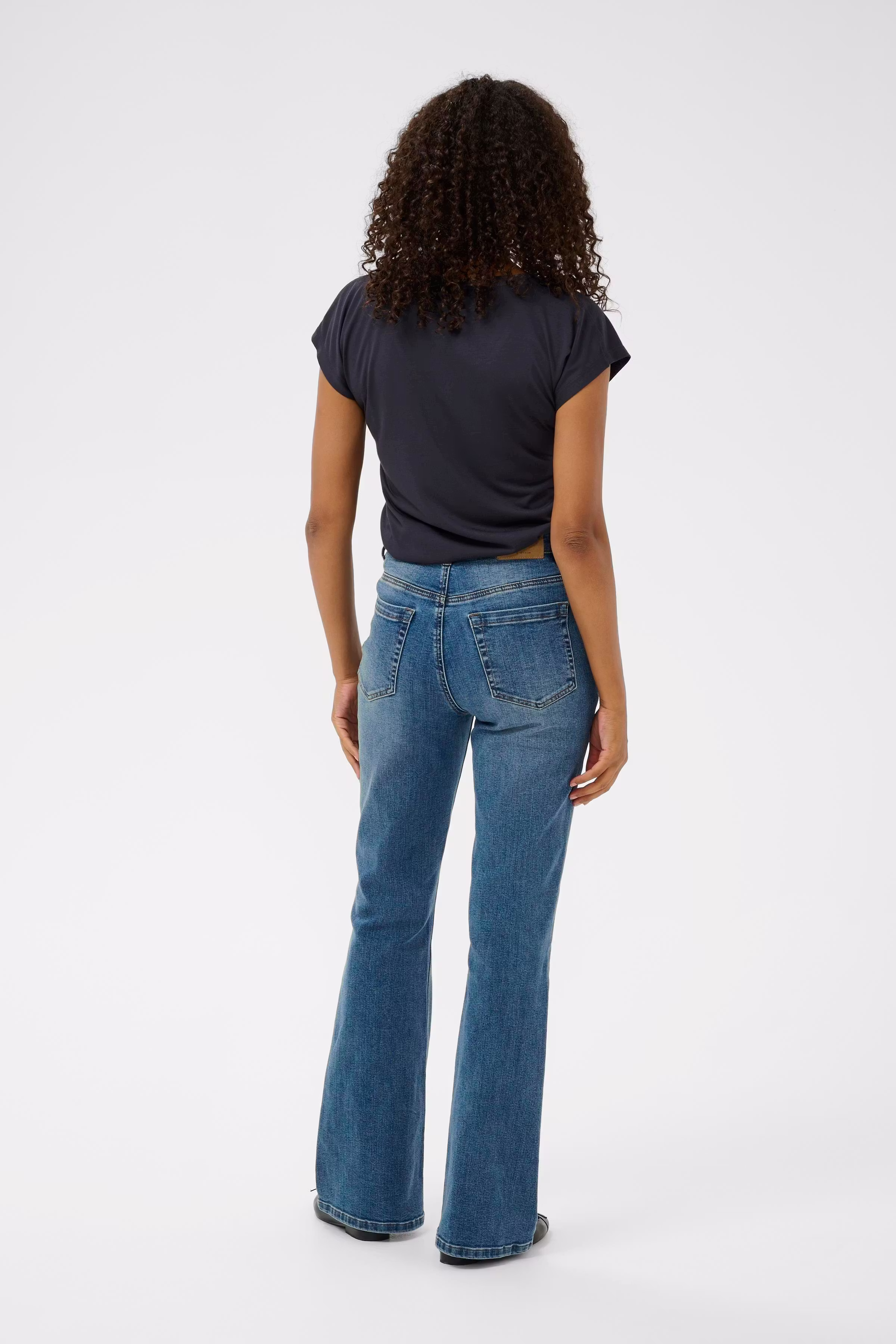 KAforest Jeans LOOKBOOK BACK 10510720-102272
