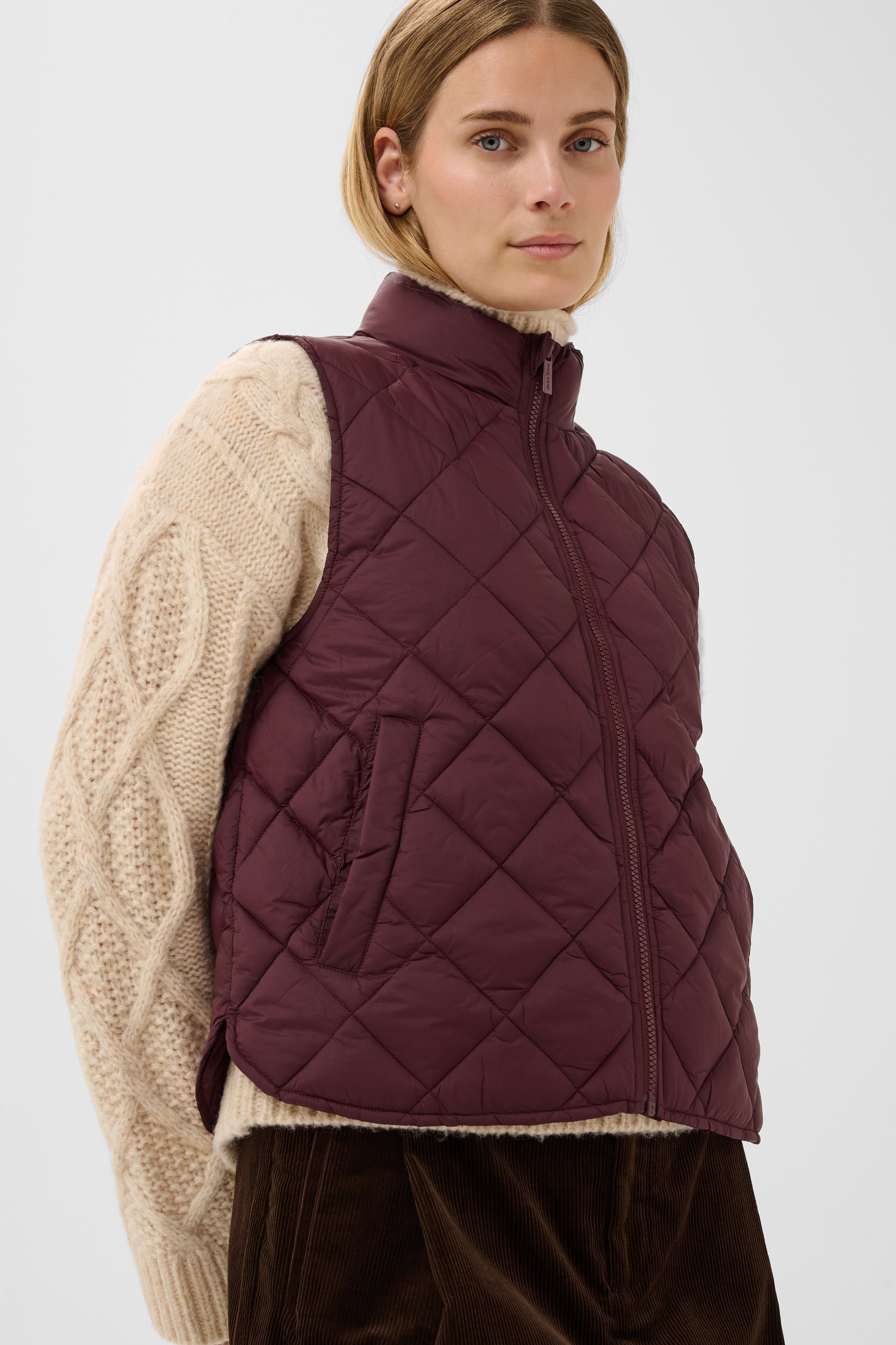 CarlotaPW Warm vest LOOKBOOK DETAIL 30310628-191627