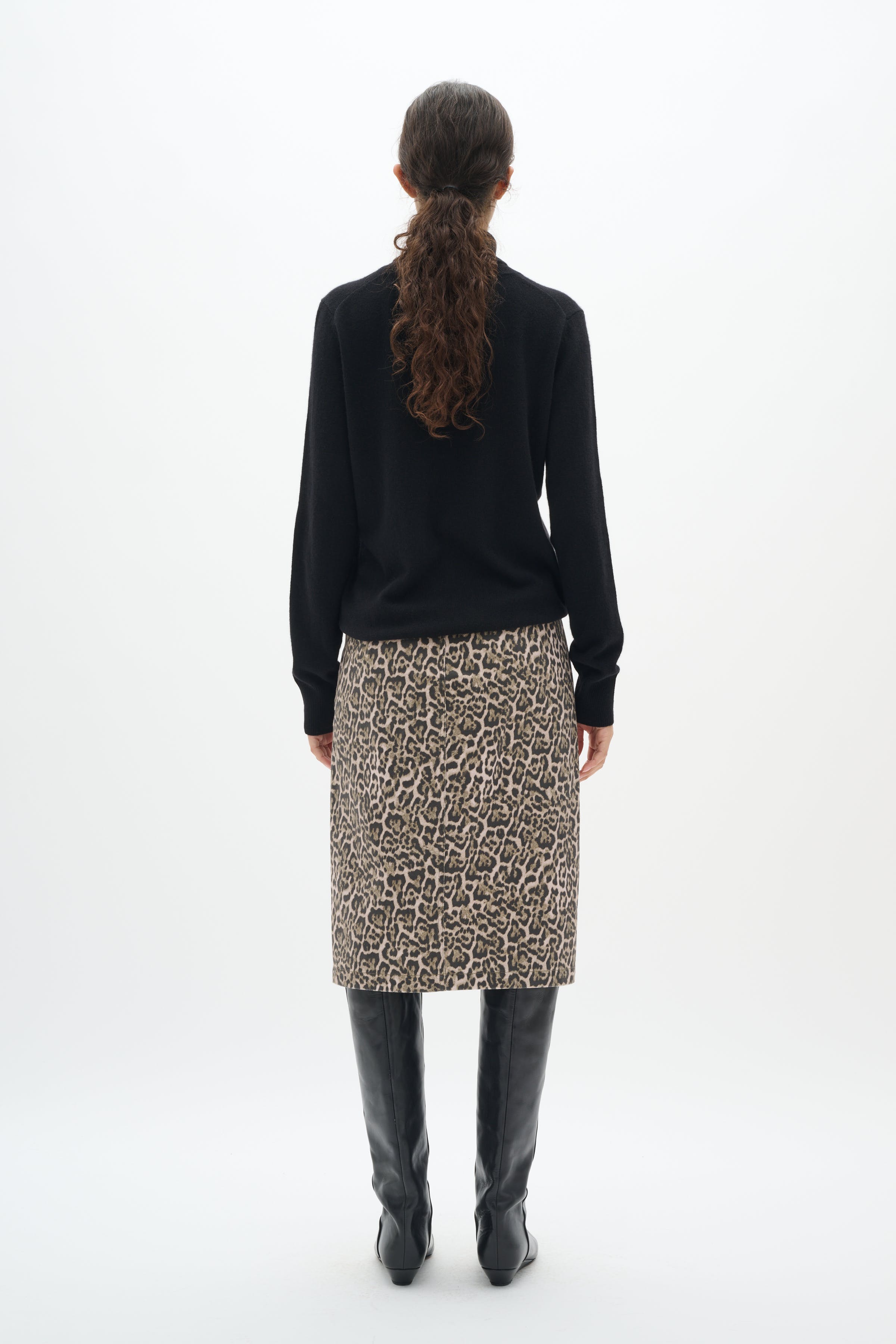 RiverIW leopard Rock LOOKBOOK BACK 30110454-300824