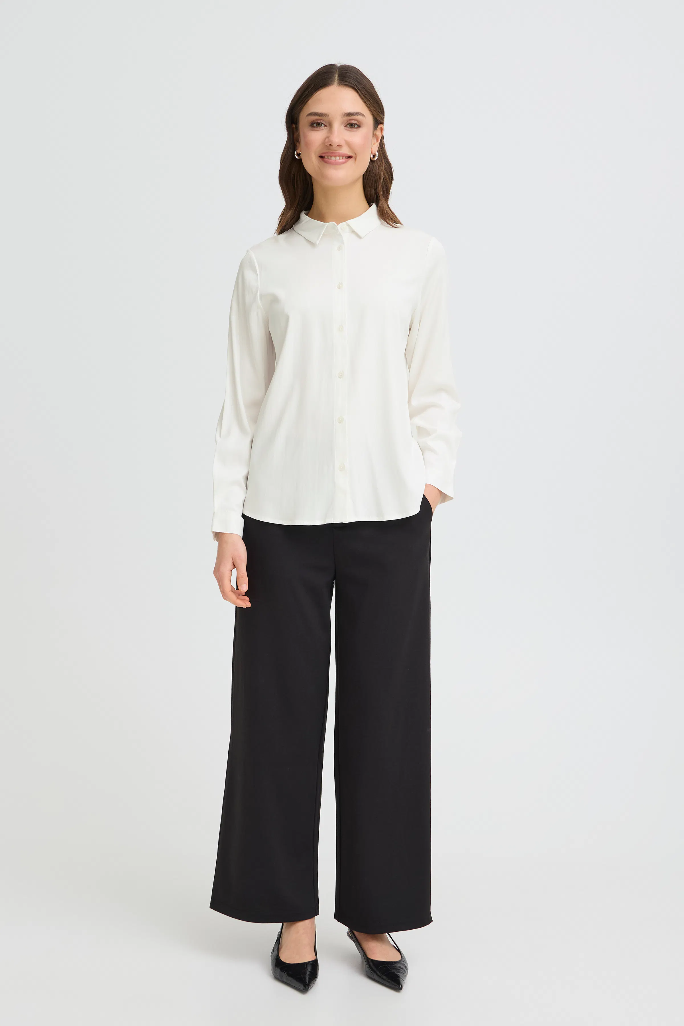 FRJUSTINA Skjorte LOOKBOOK FRONT 20614070-114800