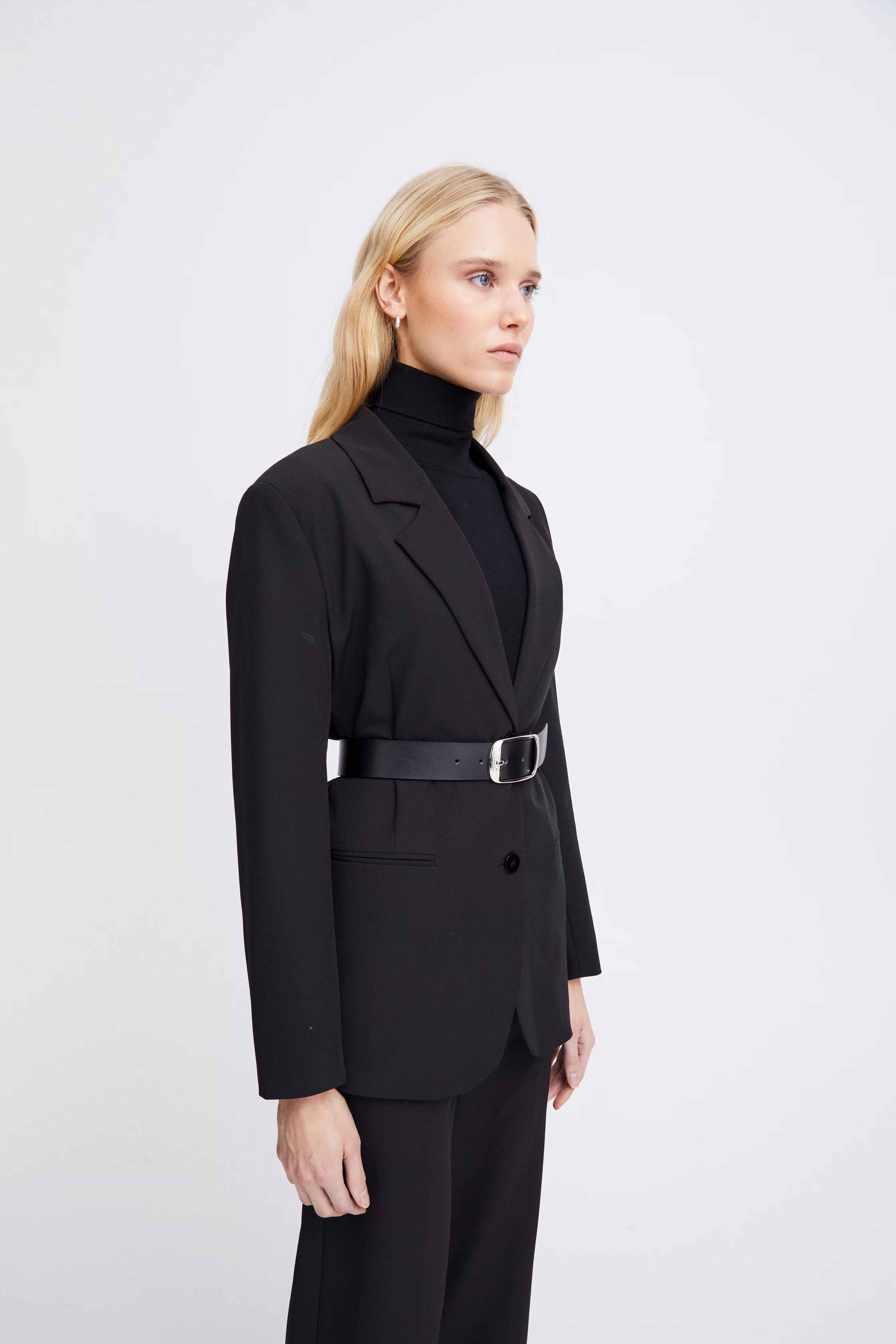 IACHRISTA Belte LOCATION NONE 20122061-194008