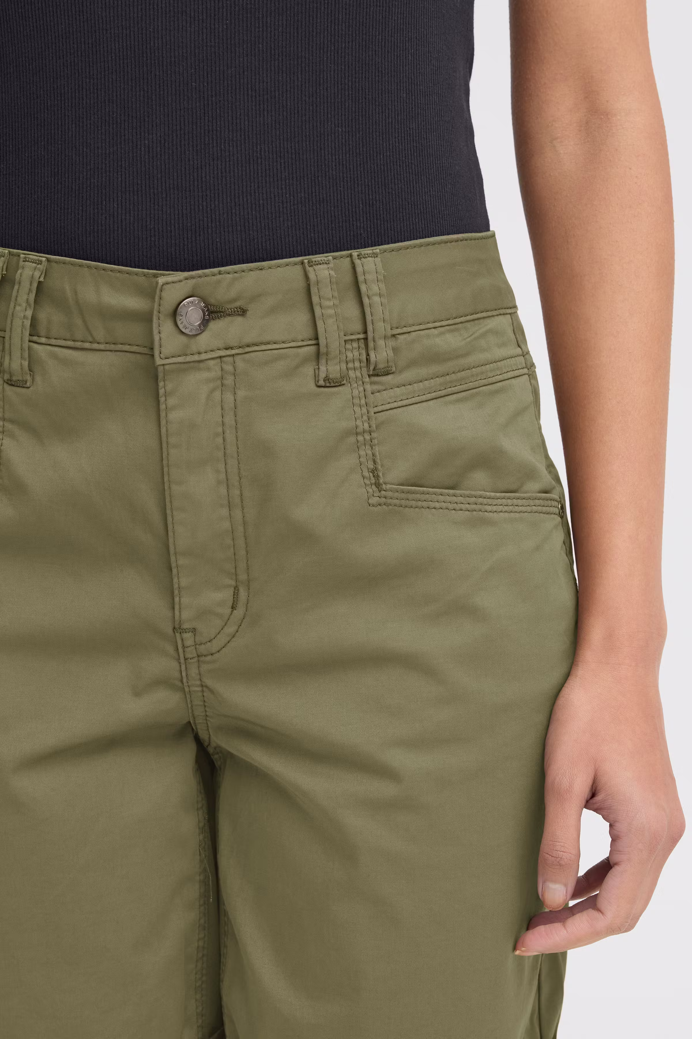 PZEVELYN Shorts LOOKBOOK DETAIL 50210425-170517