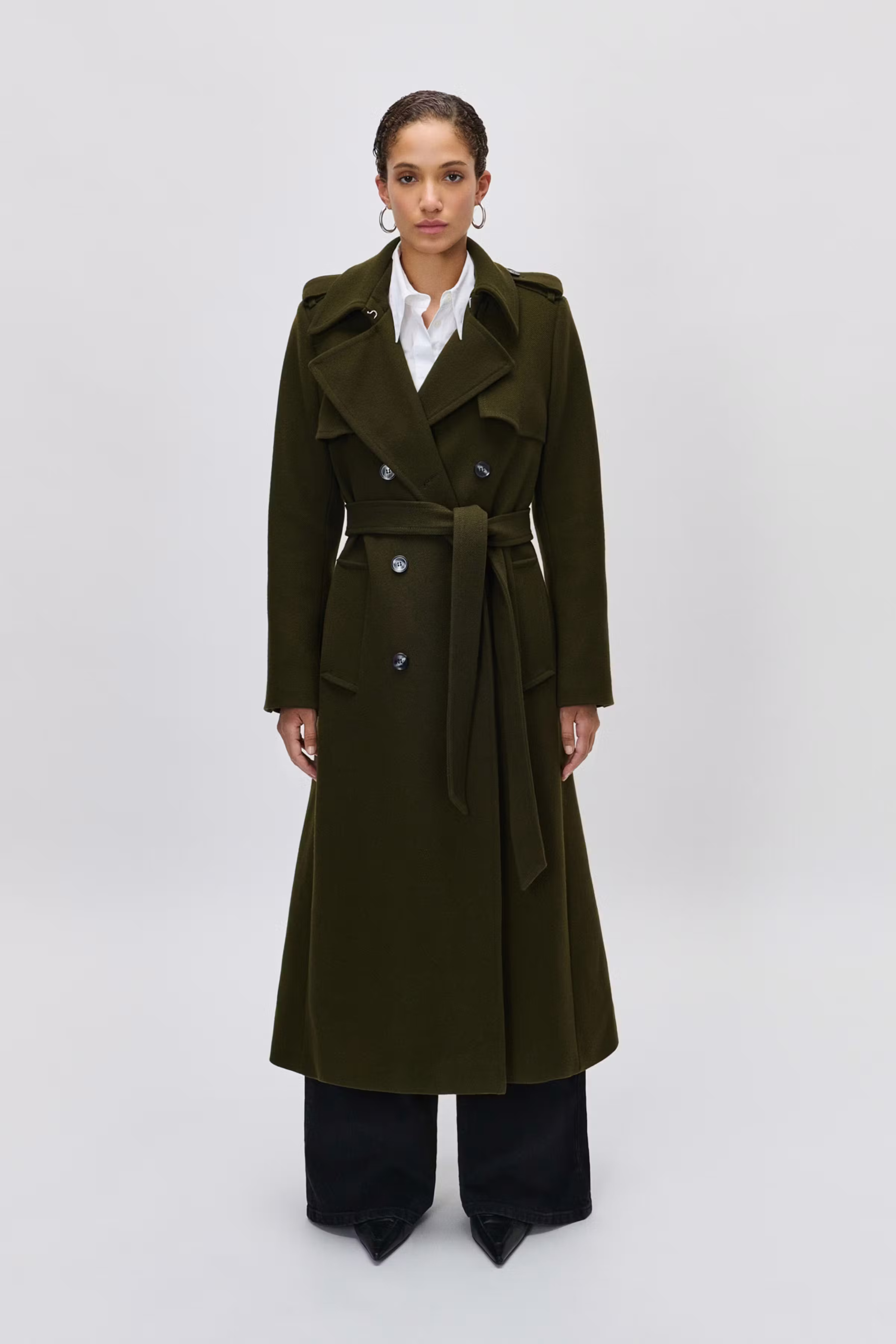 CHARLOTTE ANN MANTEL LOOKBOOK FRONT 30600567-GR598