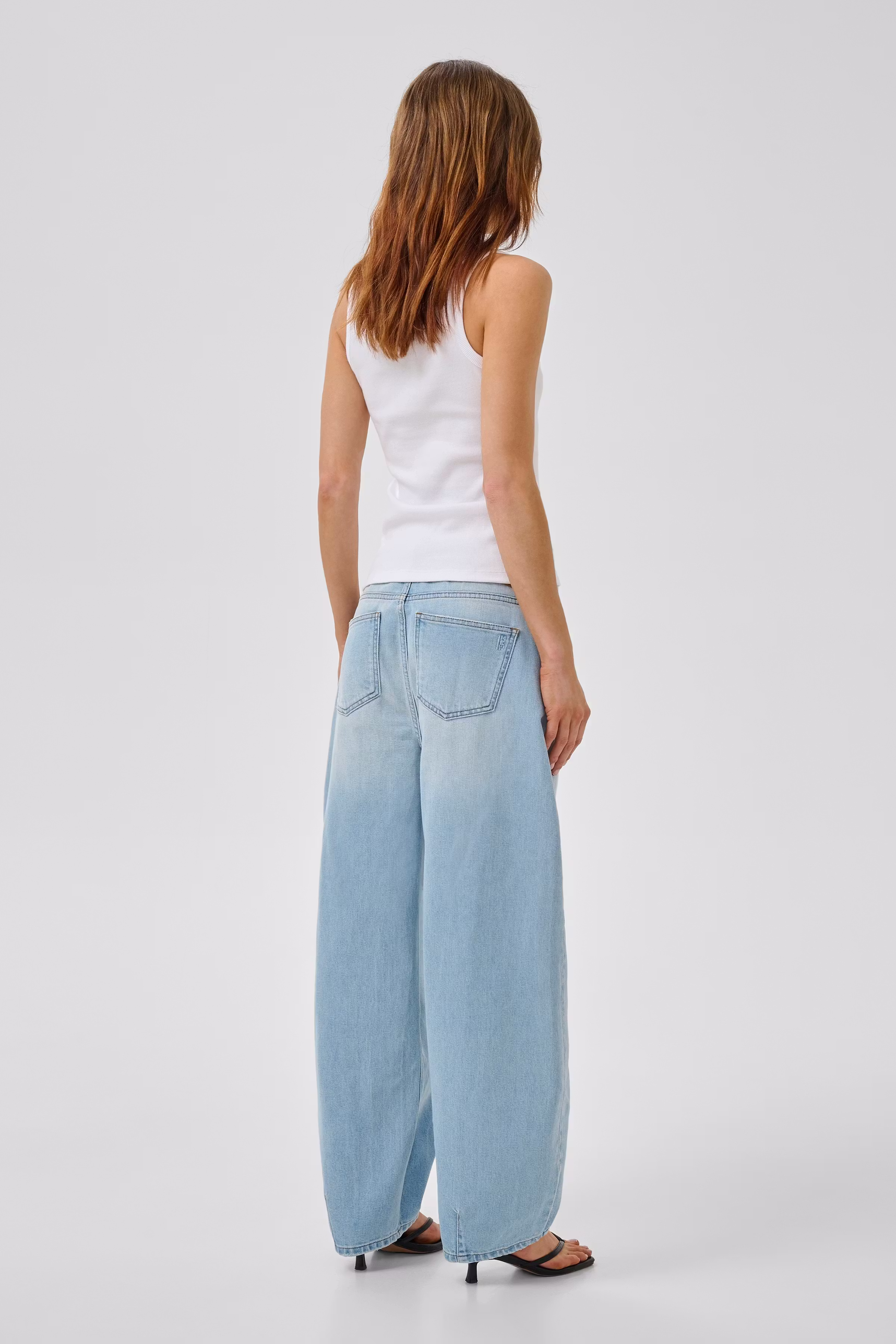 MWMandy Top LOOKBOOK BACK 10705558-110601