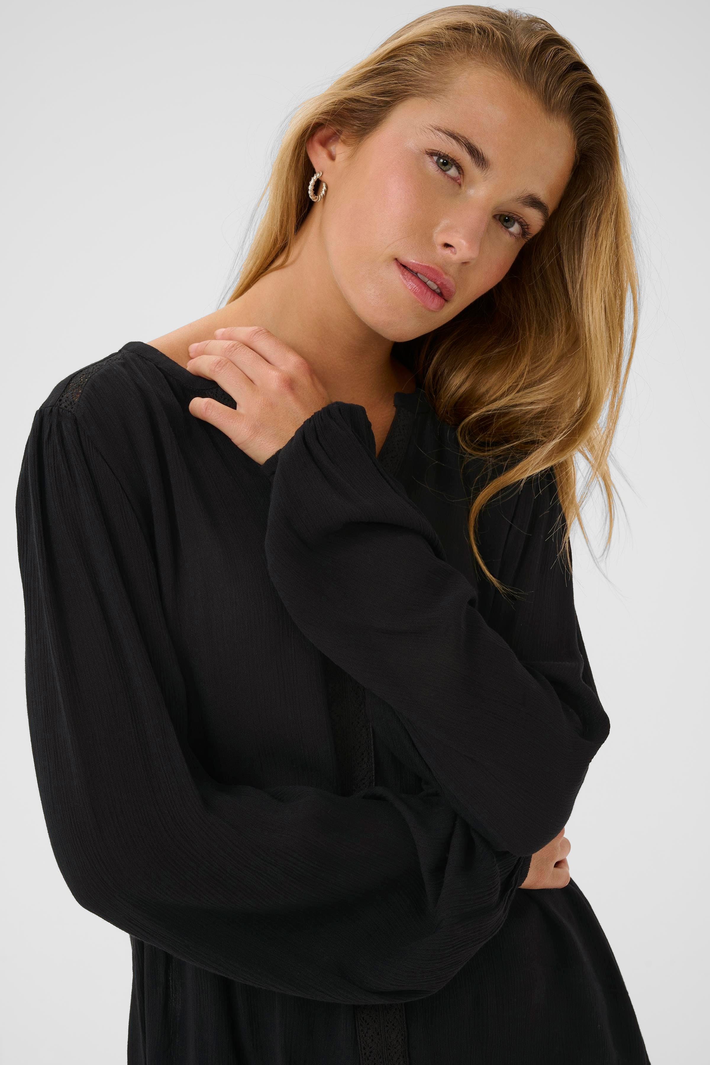 KAstine Bluse LOOKBOOK DETAIL 10511003-100121