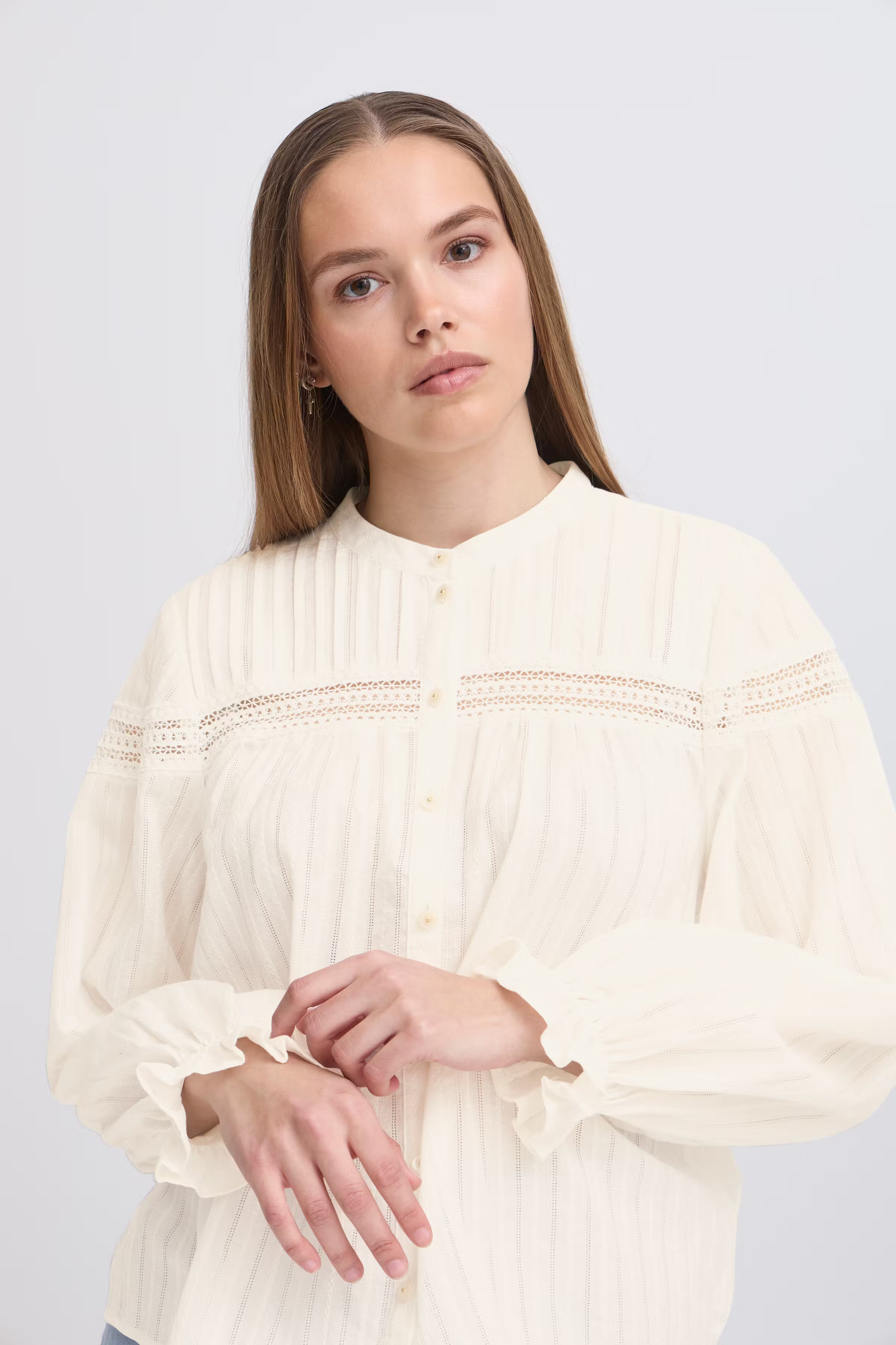 IRSAINTS Blouse LOOKBOOK DETAIL 20124048-110602