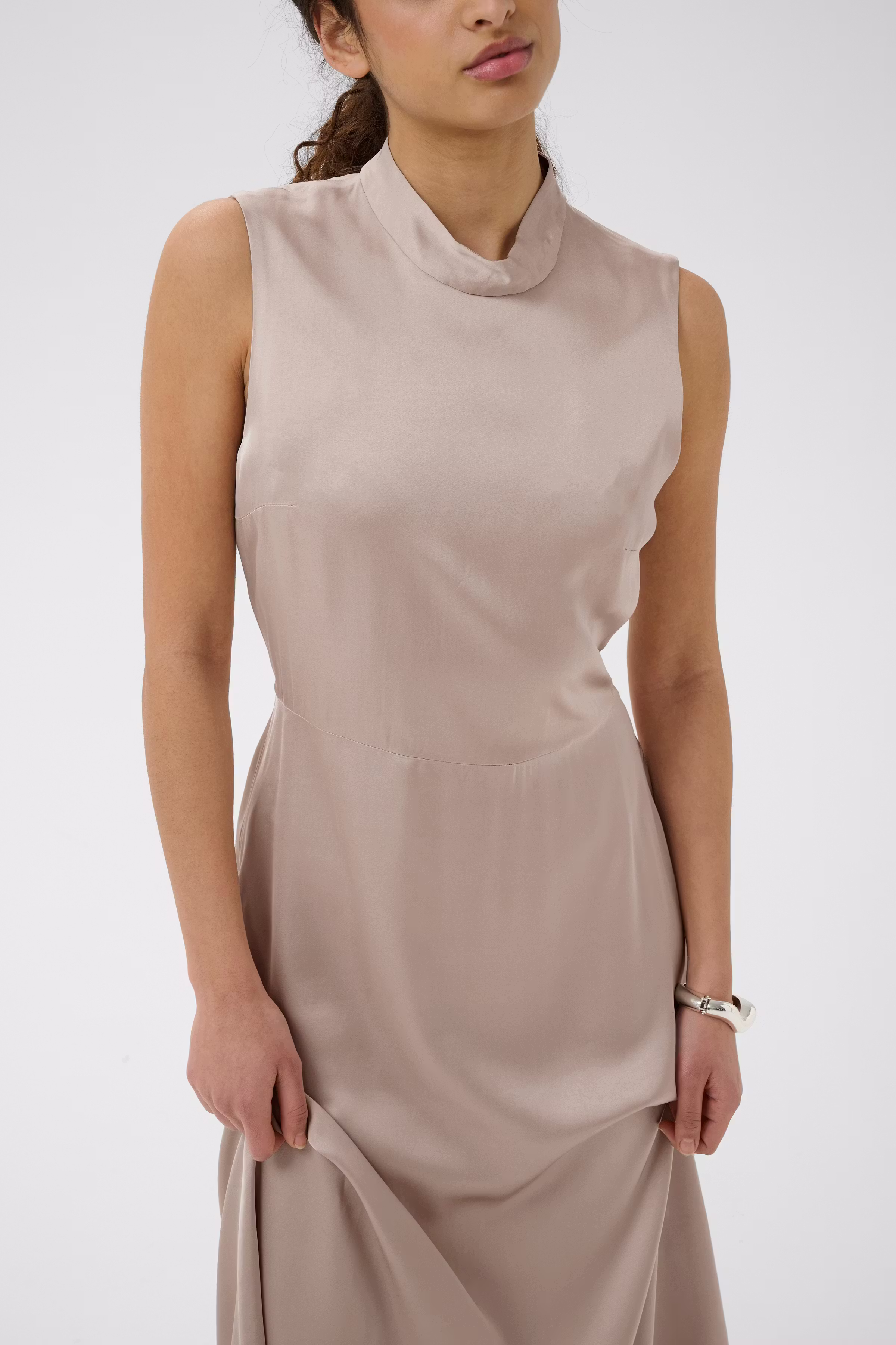 BallaIW Dress LOOKBOOK DETAIL 30111228-303115