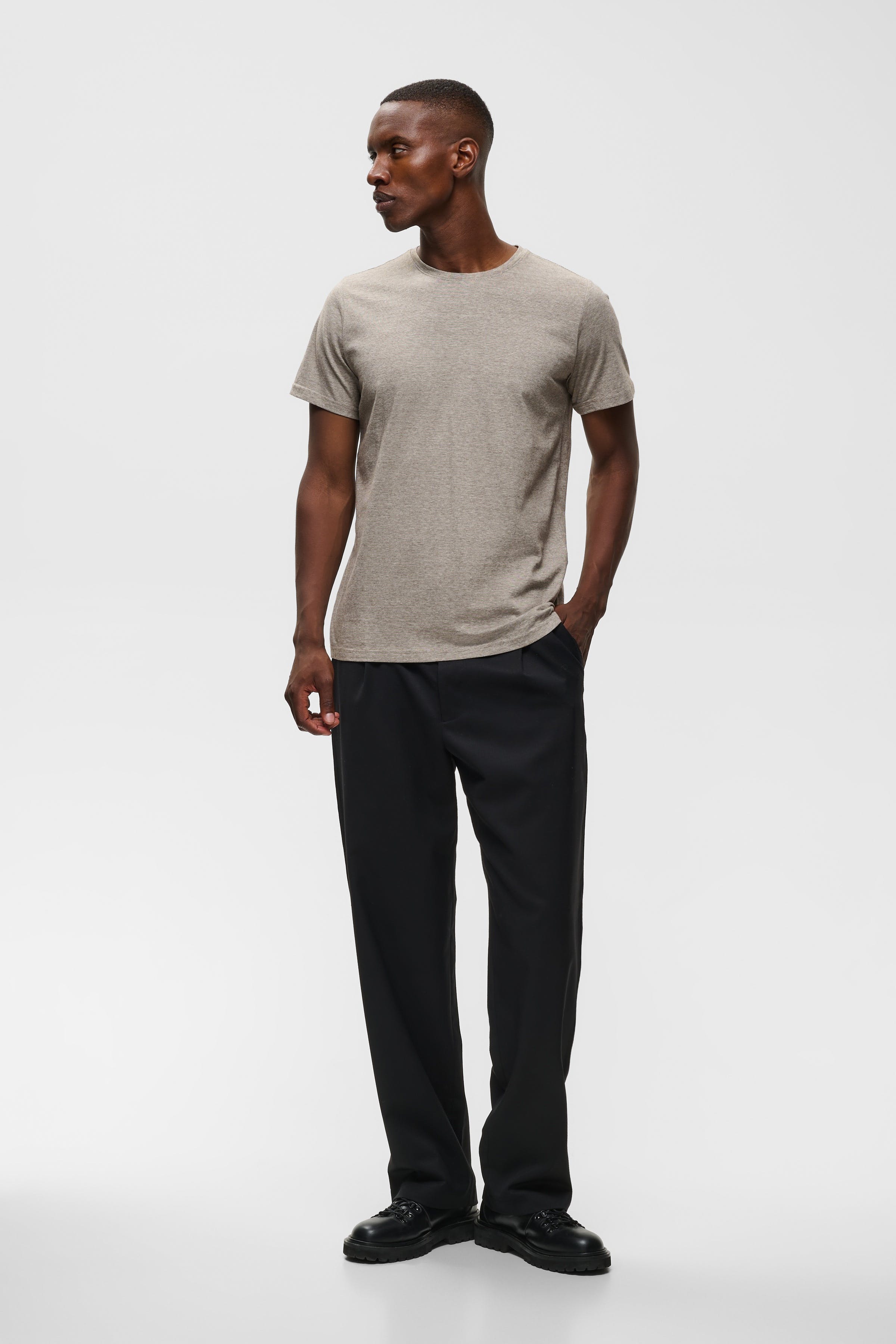Jermane T-shirt LOOKBOOK FRONT 30203907-190812