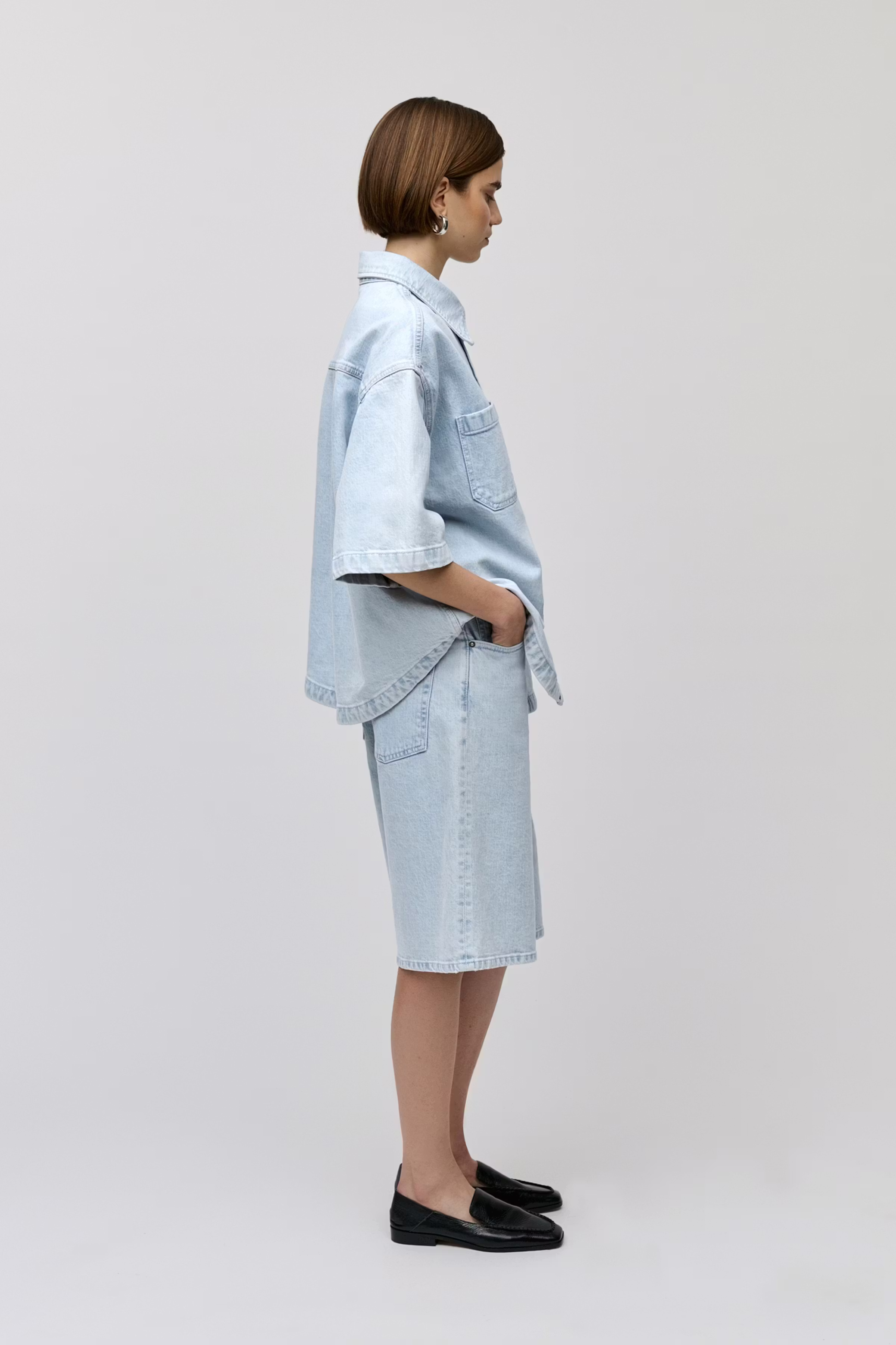 PIRI Shorts LOOKBOOK FRONT 30600523-BL806