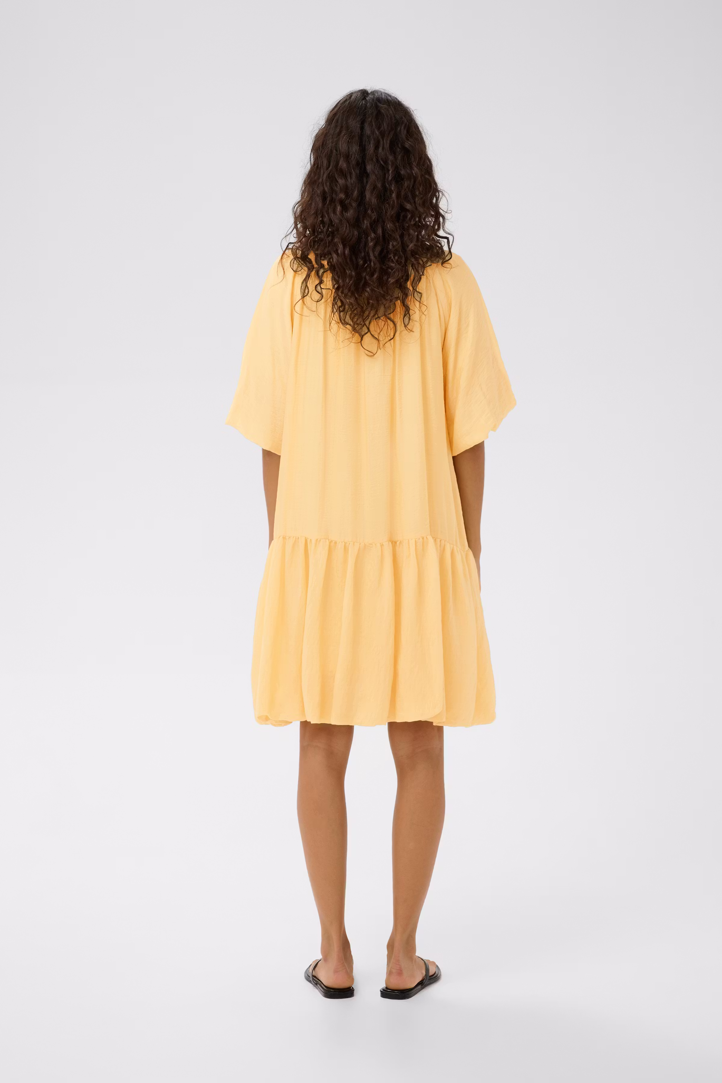 LYLAIW Kleid LOOKBOOK BACK 30112460-130916
