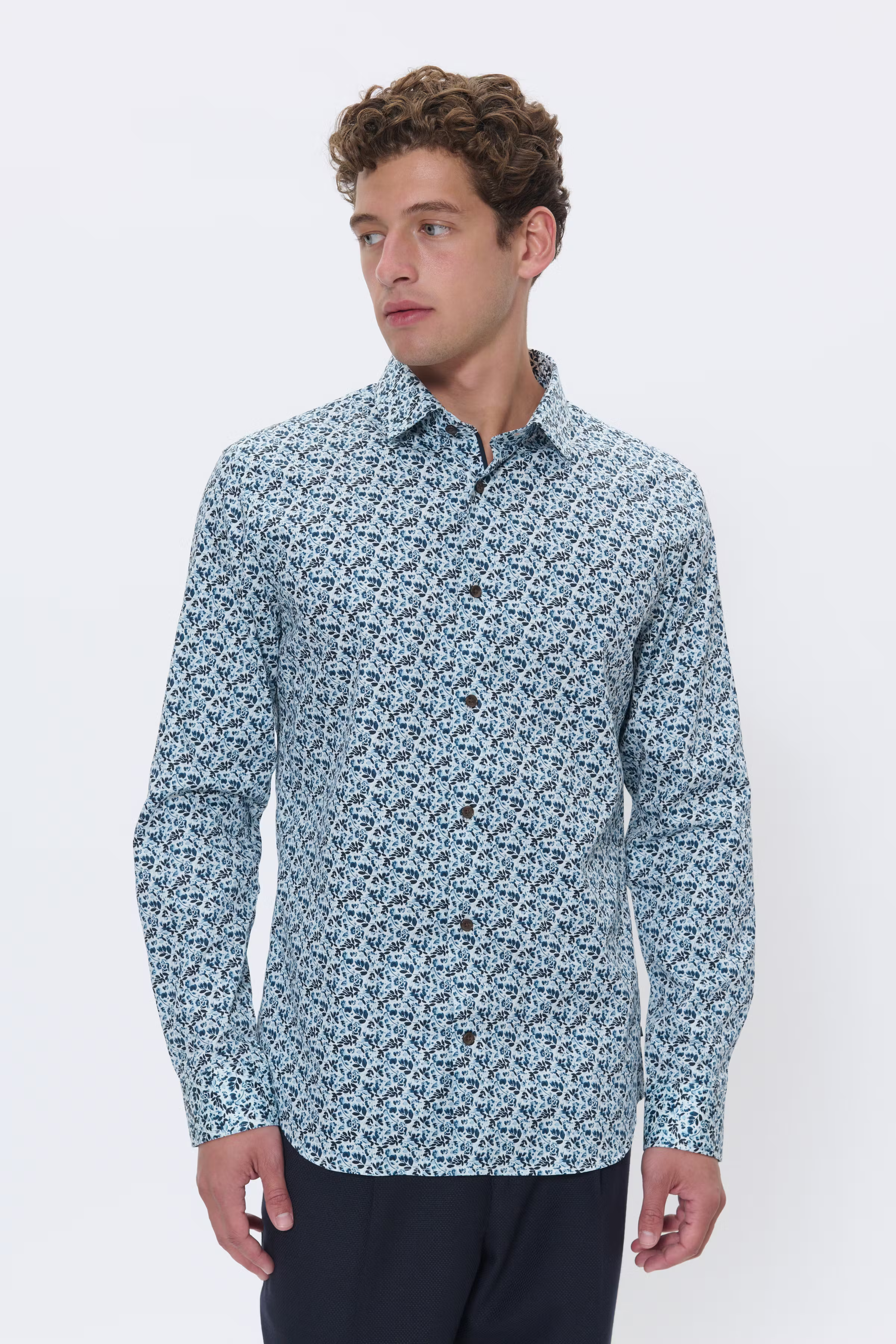 MAtrostol Shirt LOOKBOOK FRONT 30208520-114001
