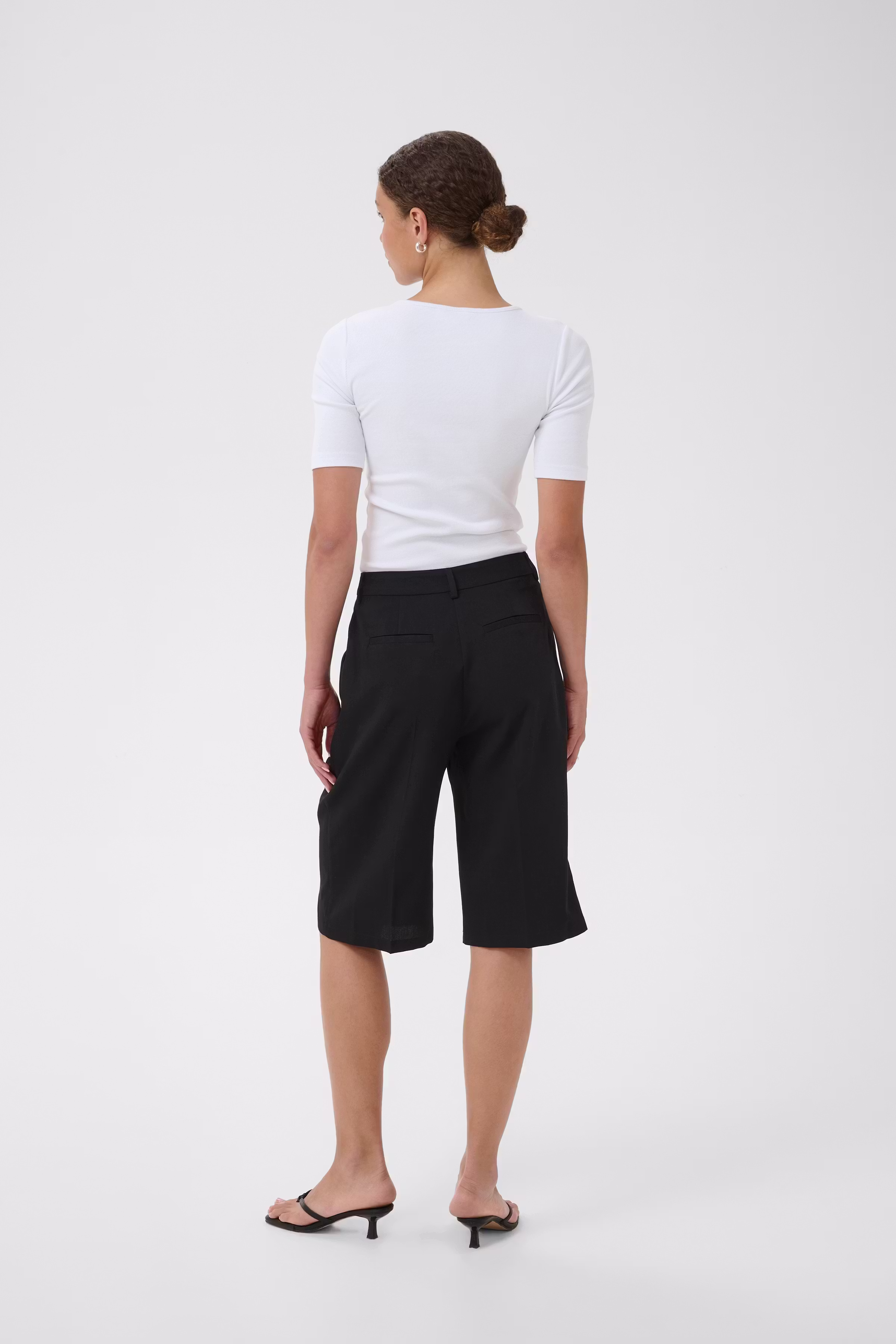 KAjulie Shorts LOOKBOOK BACK 10513132-106480
