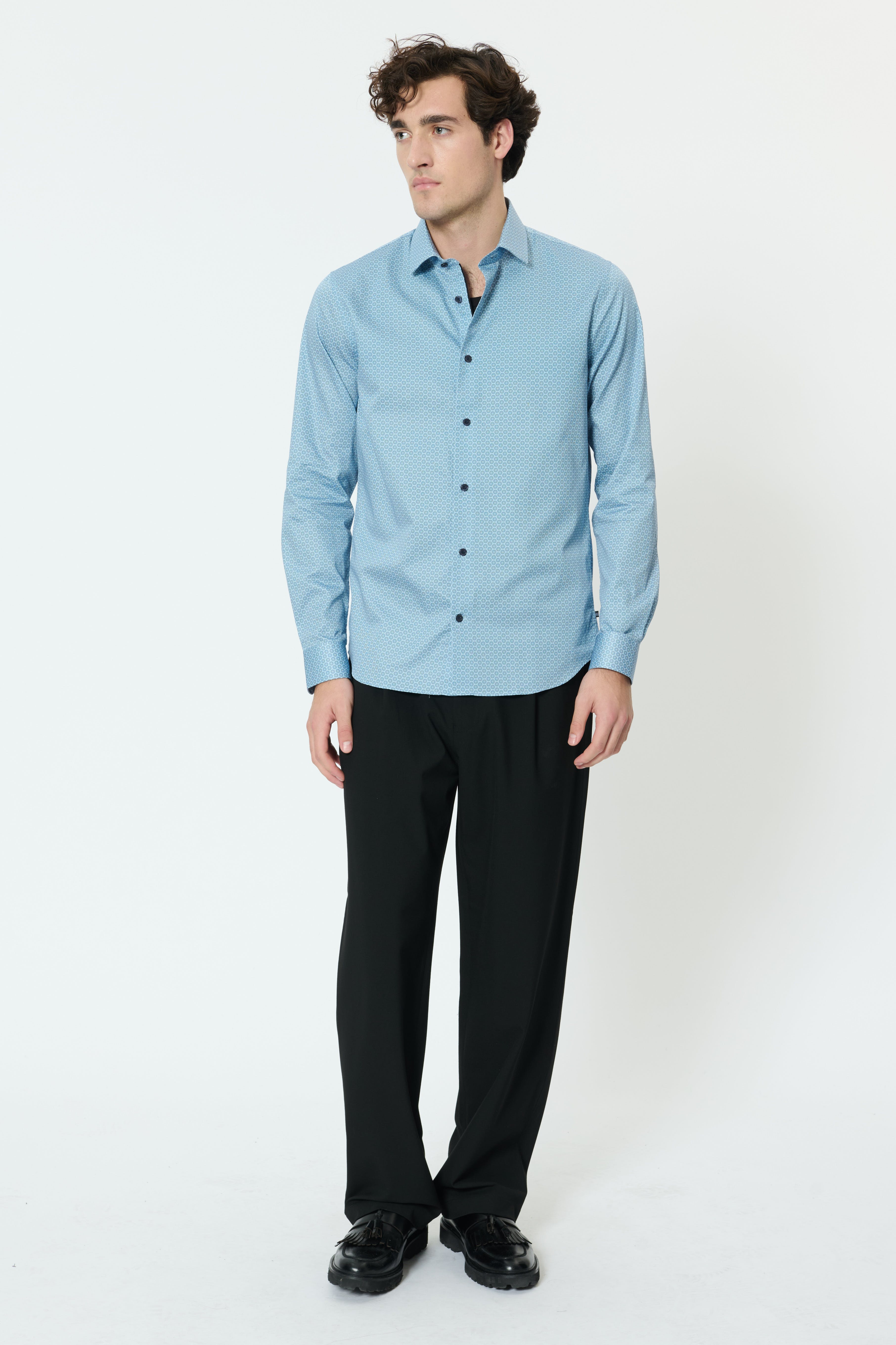 MAtrostol Shirt LOOKBOOK FRONT 30208897-154030