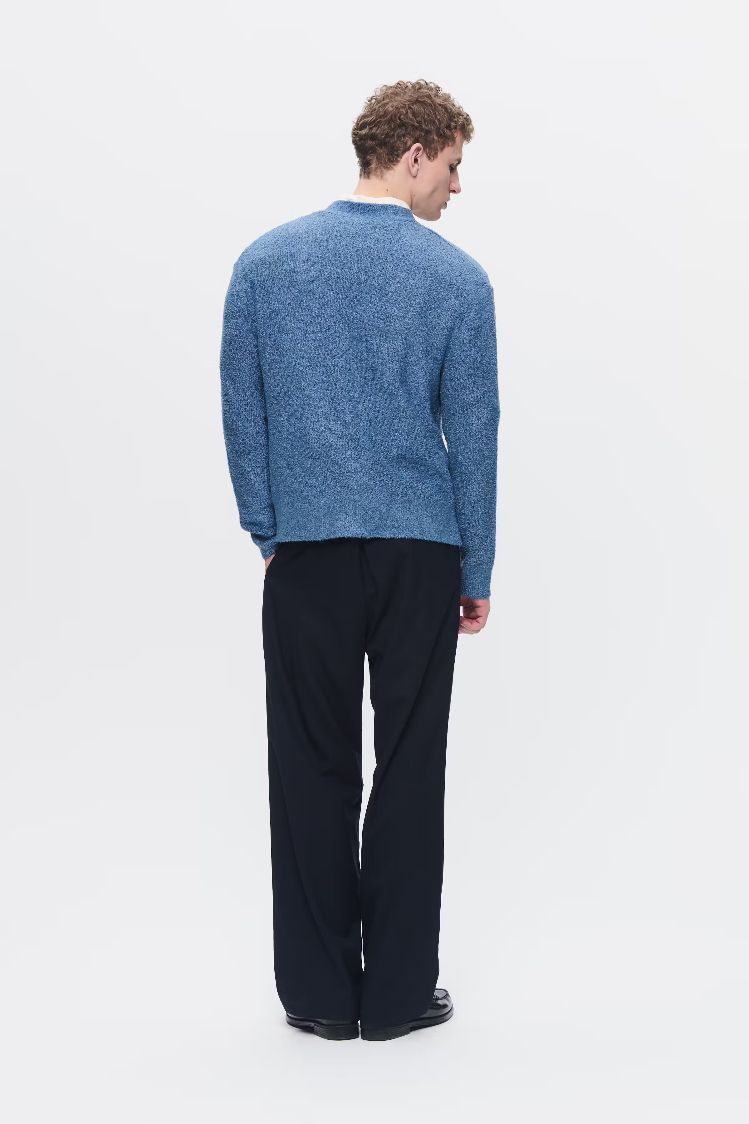 WWtrue Cardigan LOOKBOOK BACK 30250037-193929