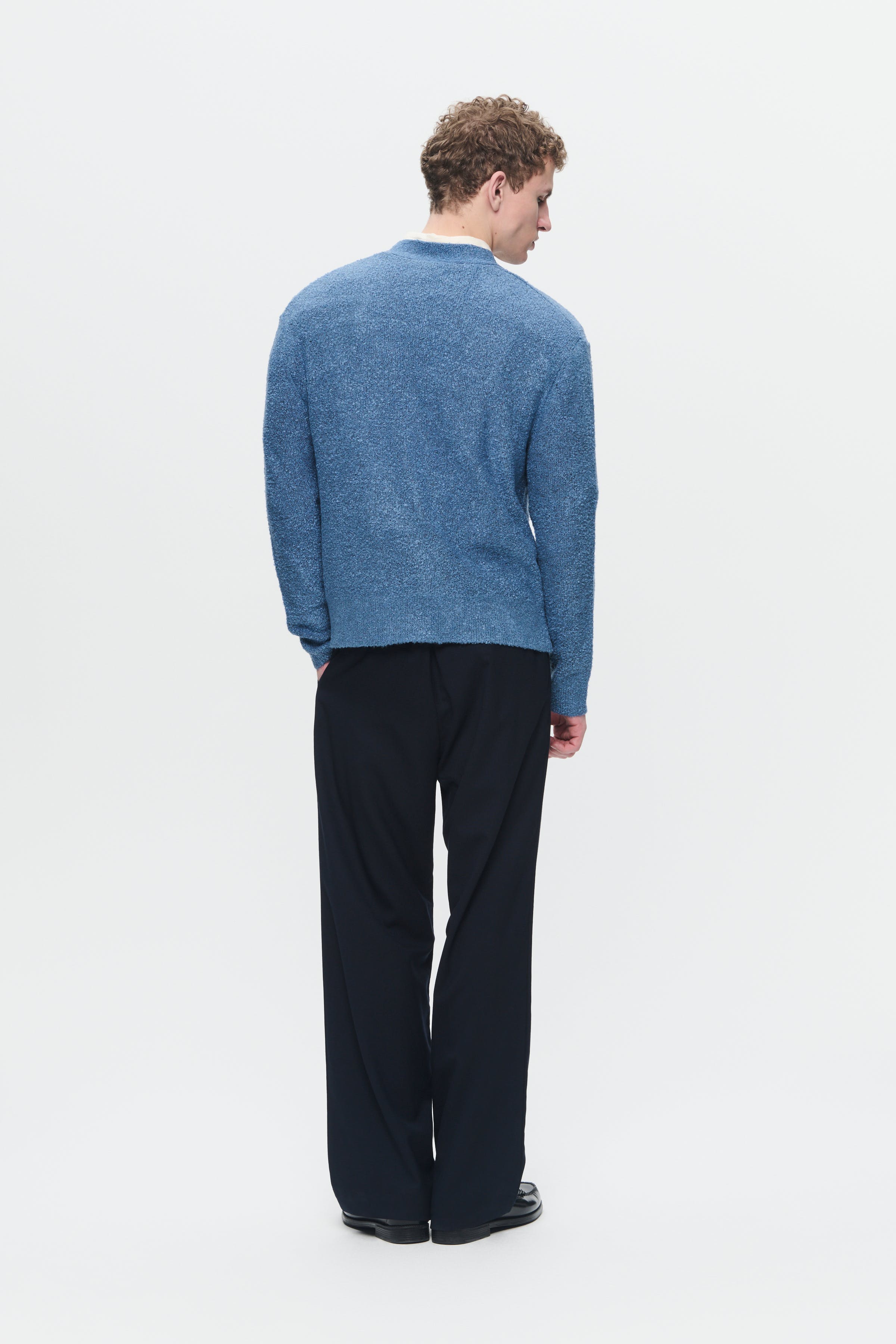 WWtrue Cardigan LOOKBOOK BACK 30250037-193929