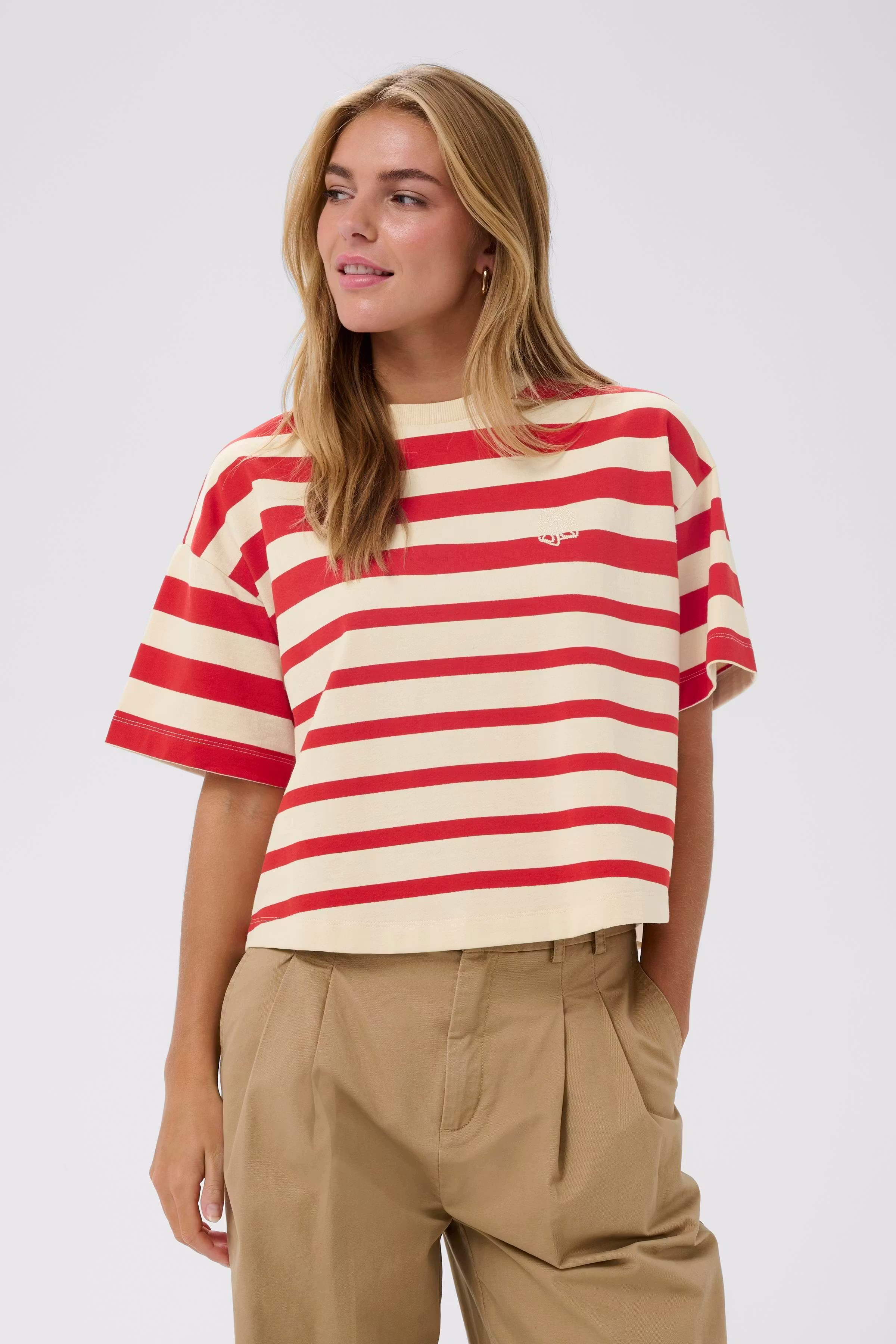 PhileneSZ T-shirt LOOKBOOK FRONT 30514900-304820