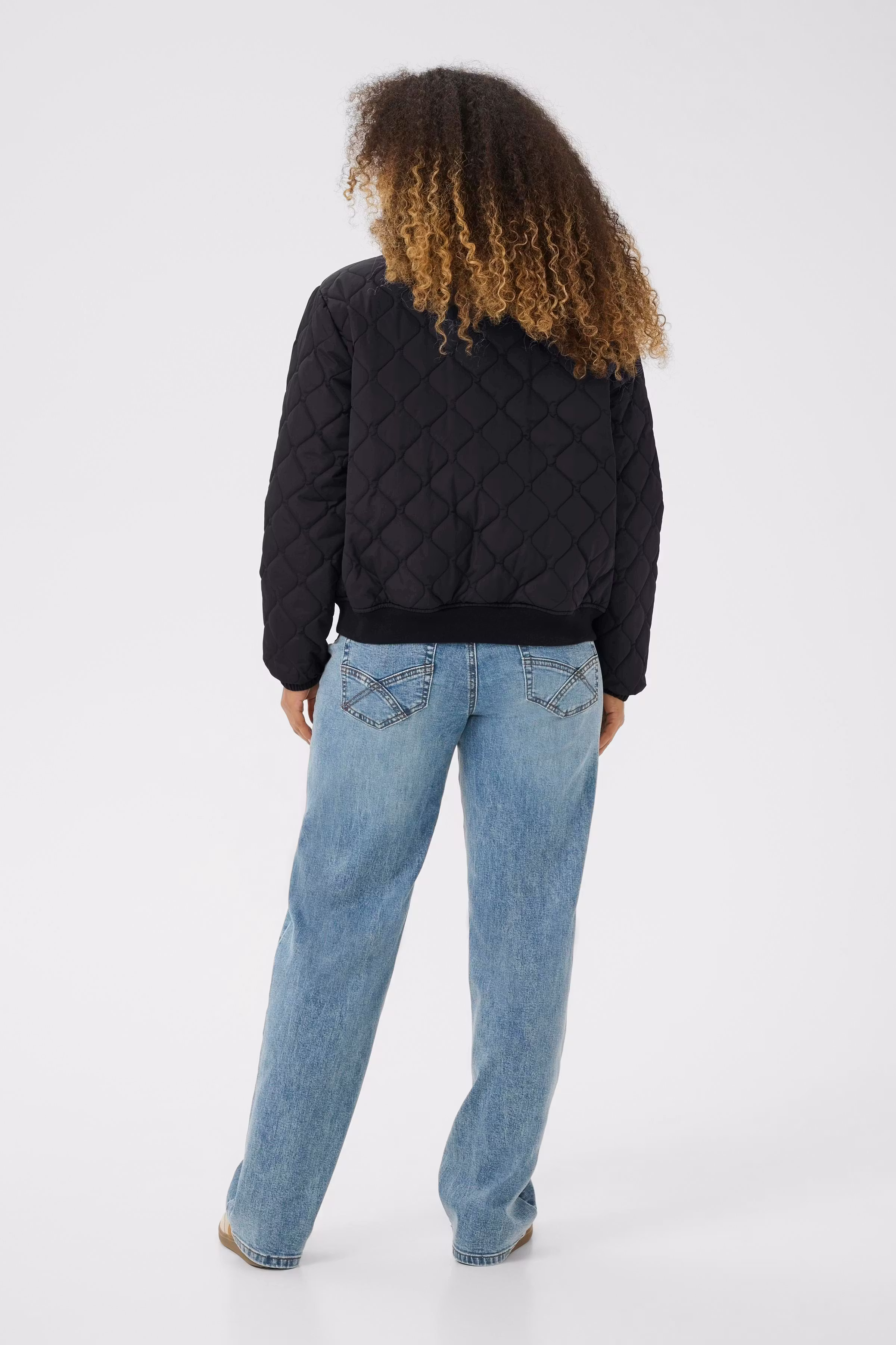 CRArwen Manteau Bomber LOOKBOOK BACK 10613653-100120