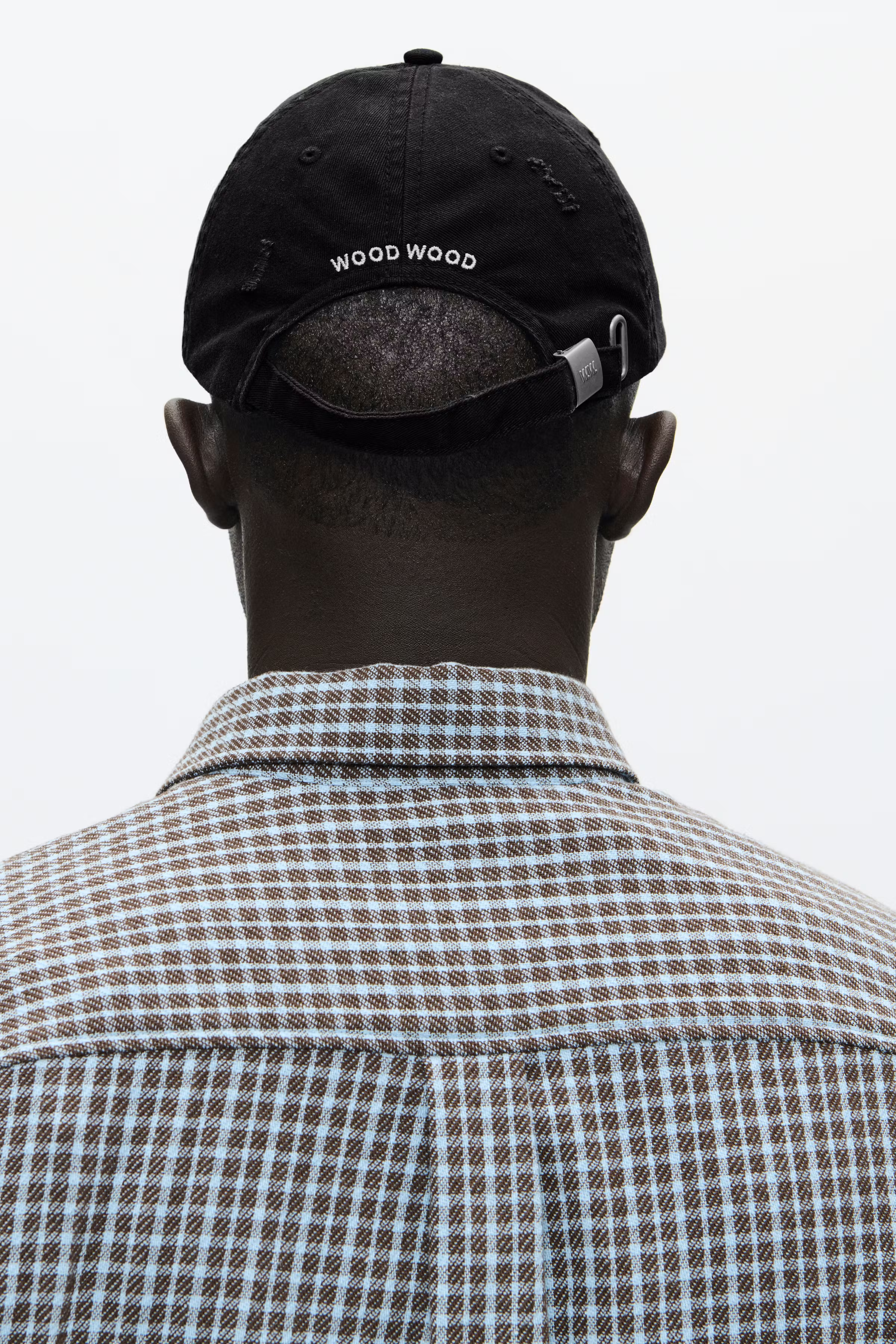 WWNon-human Cap LOOKBOOK DETAIL 30251808-304420