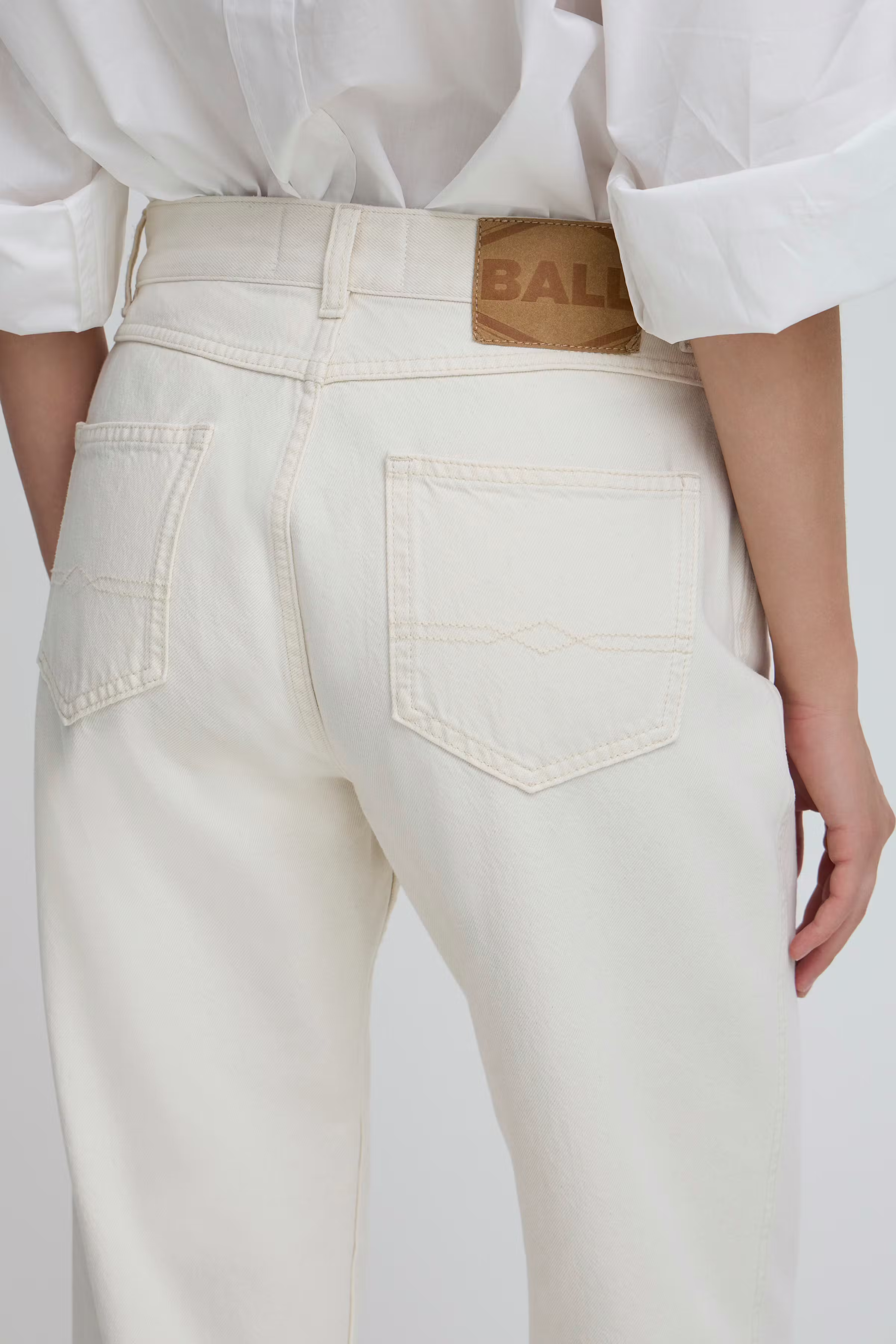 BAPAOLO Cropped Jeans LOOKBOOK DETAIL 50405163-130905