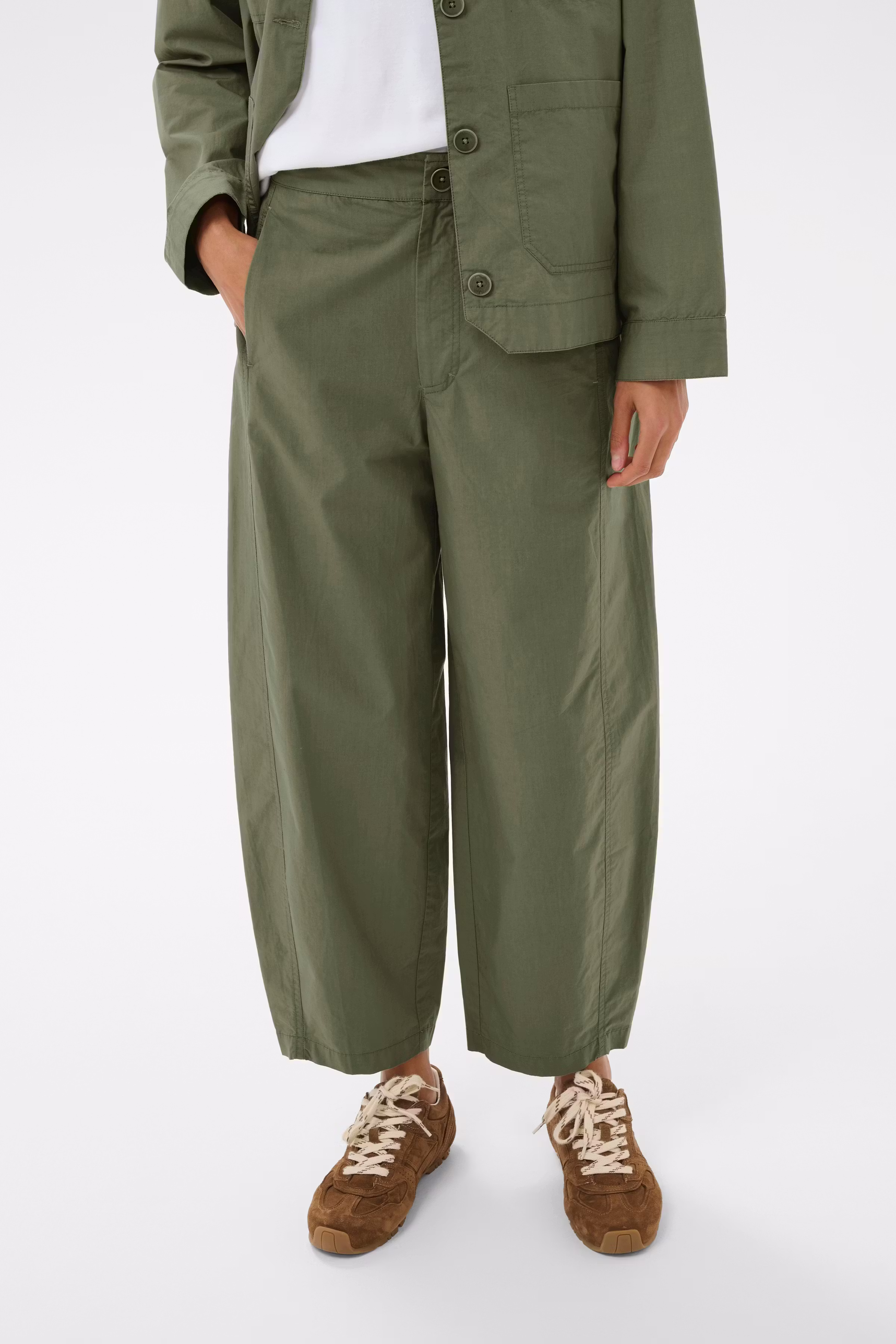 AtimasPW Barrel Pants LOOKBOOK FRONT 30310481-180516