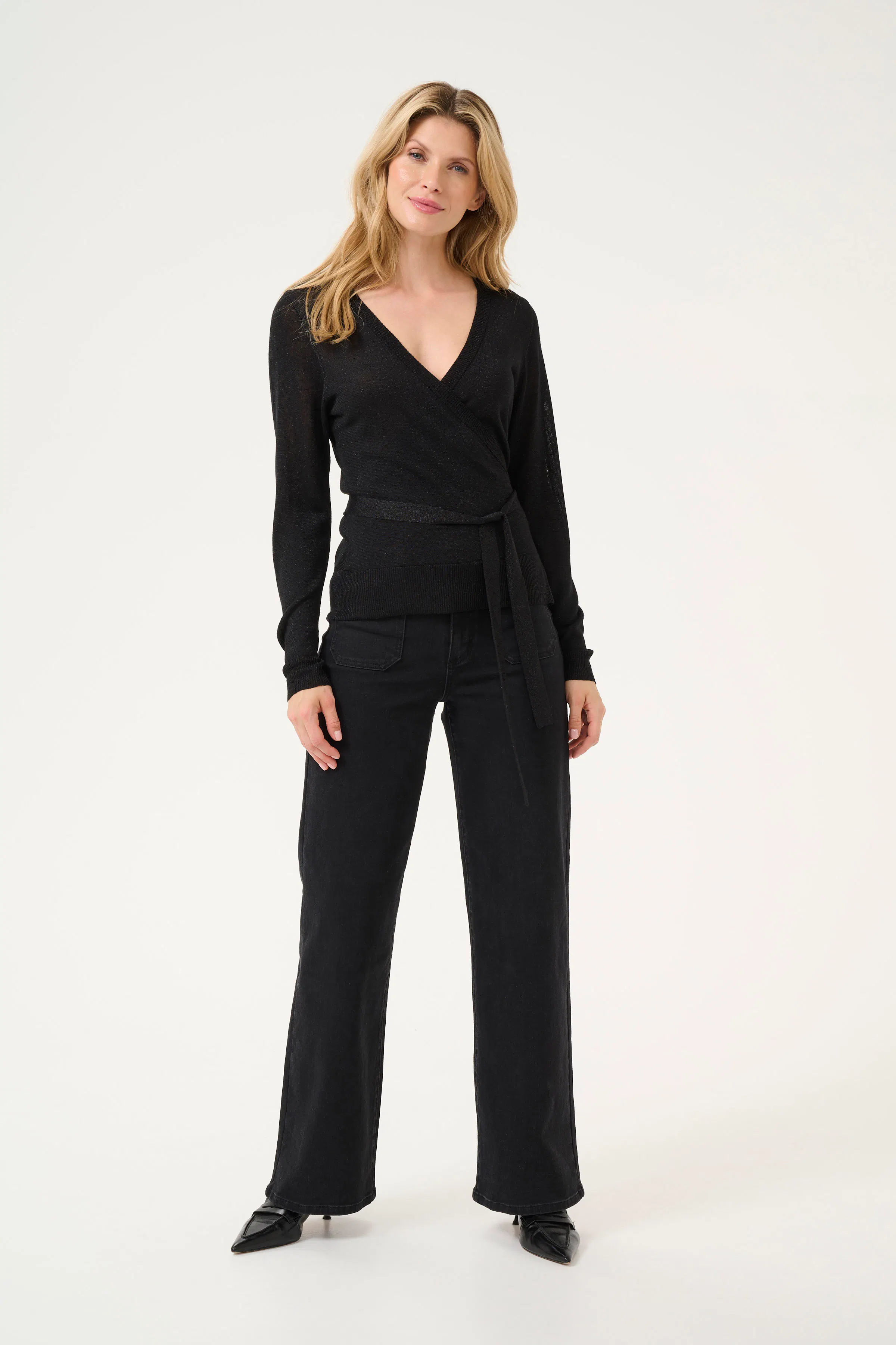 KAankra Glimmercardigan LOOKBOOK FRONT 10509742-100121