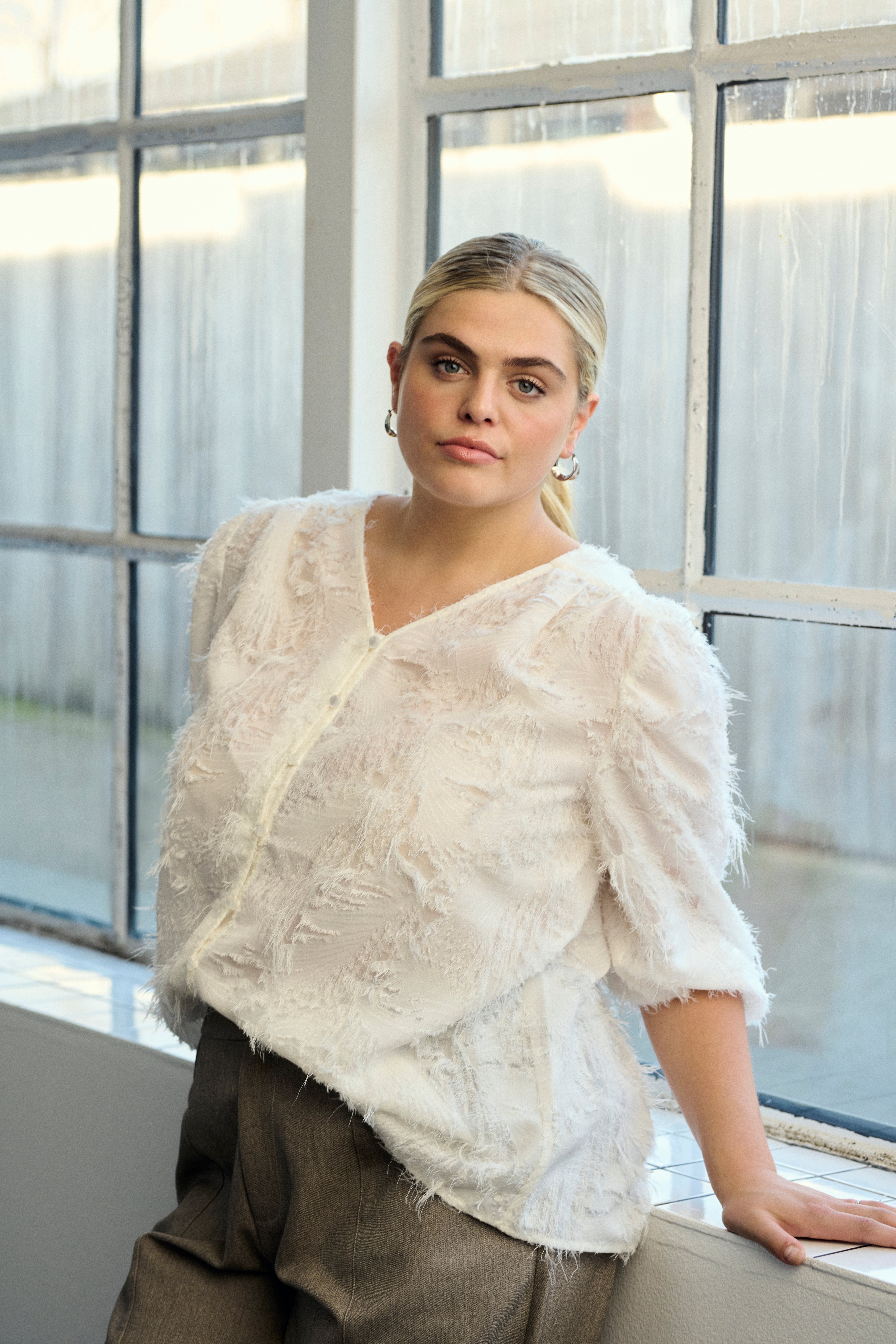 KCparina Blouse LOCATION NONE 10583415-110602