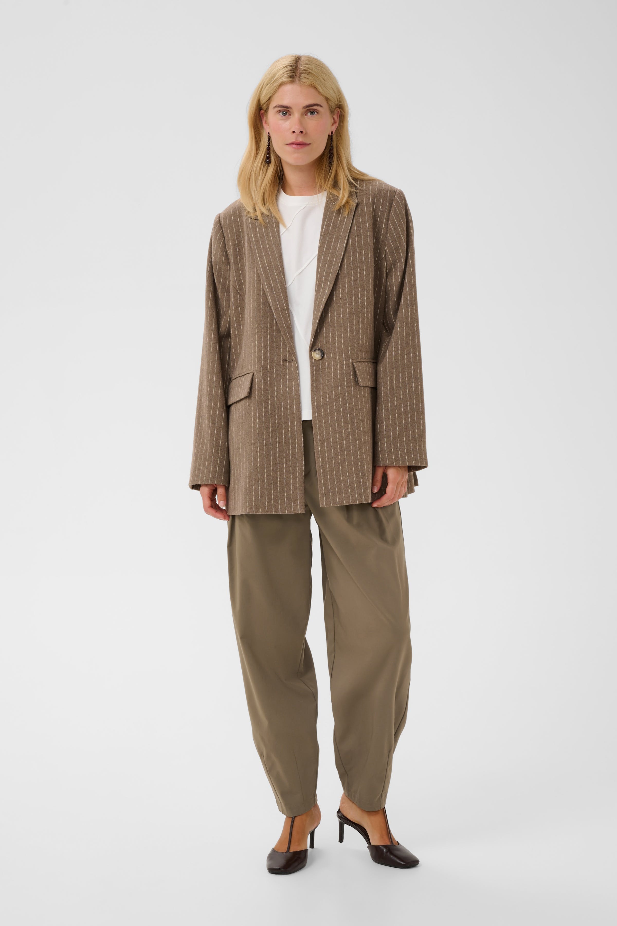 CUjamie Hose LOOKBOOK FRONT 50113568-181016