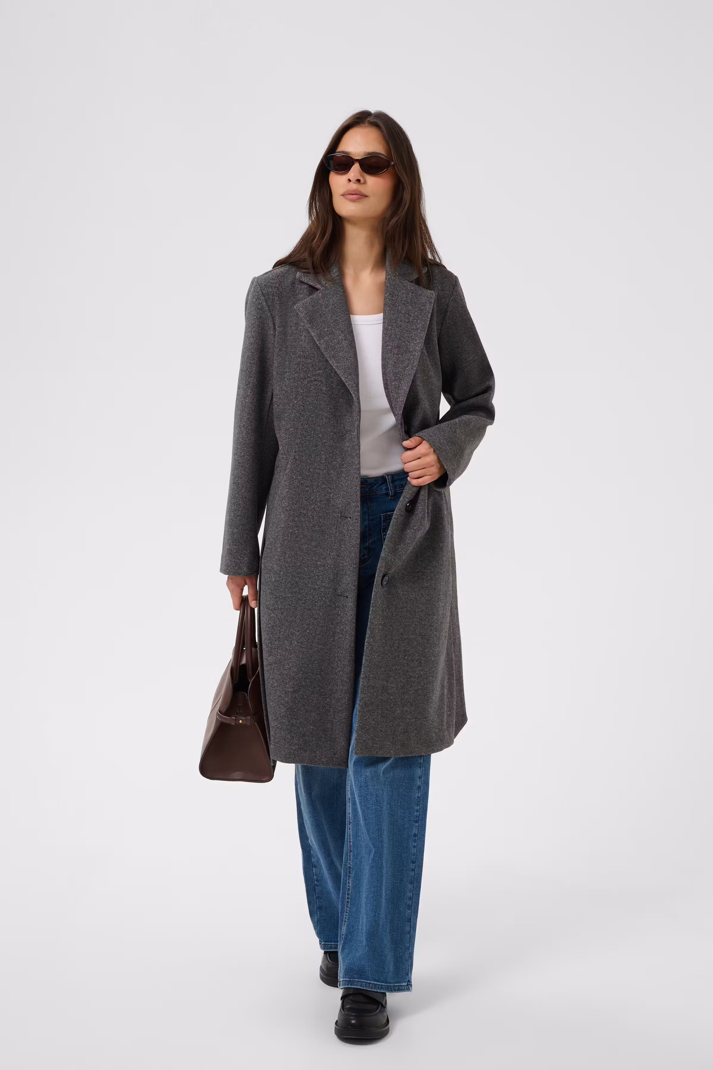 KAsaturn Mantel LOOKBOOK FRONT 10511086-100125