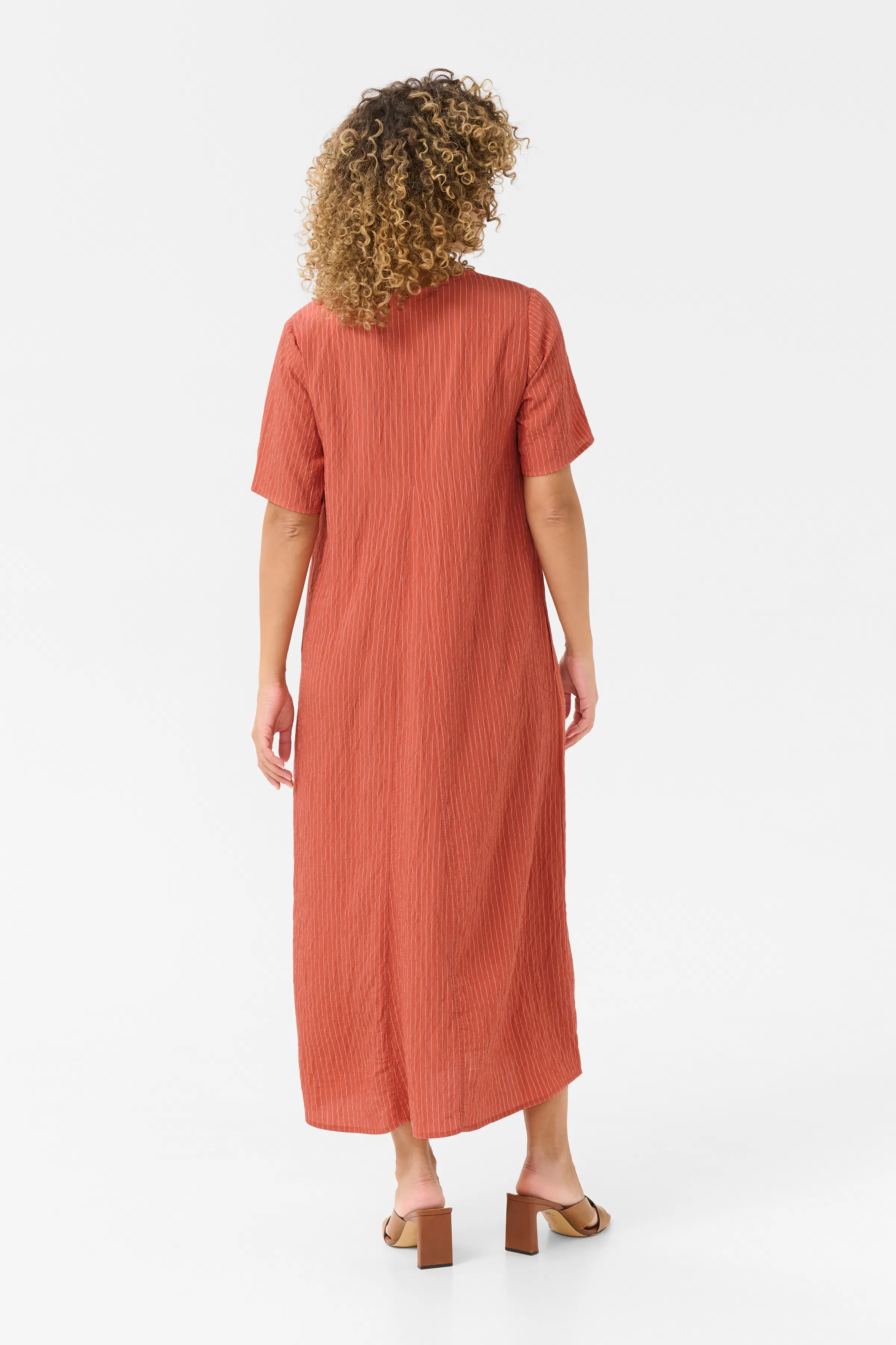 CRCelia Kjole LOOKBOOK BACK 10613759-107567