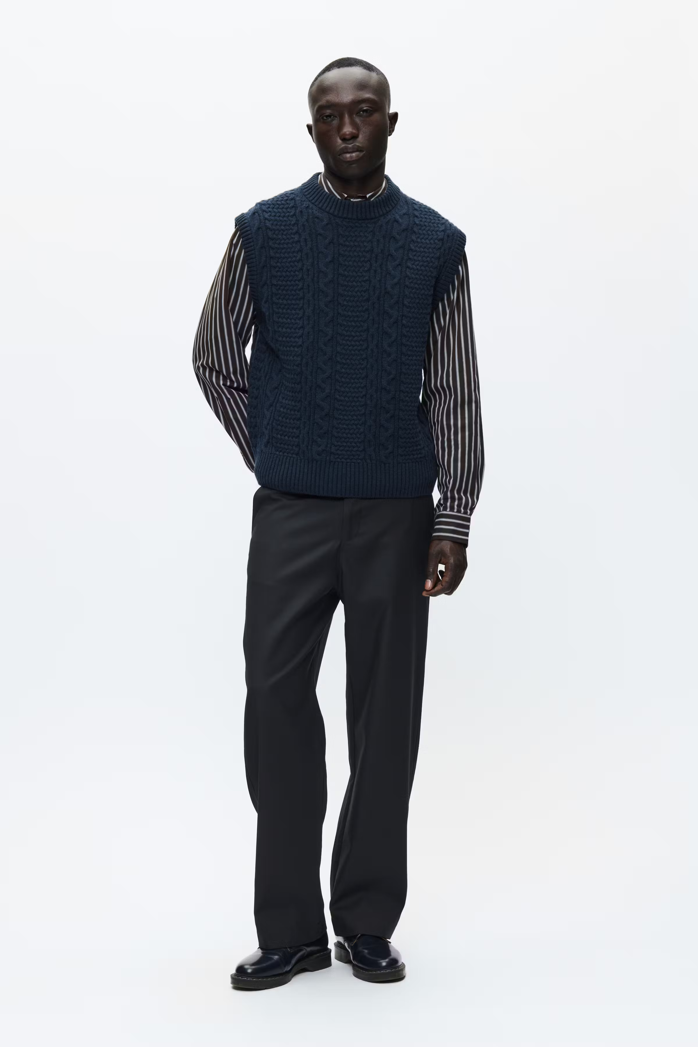 WWHolger vest LOOKBOOK FRONT 30251743-194011