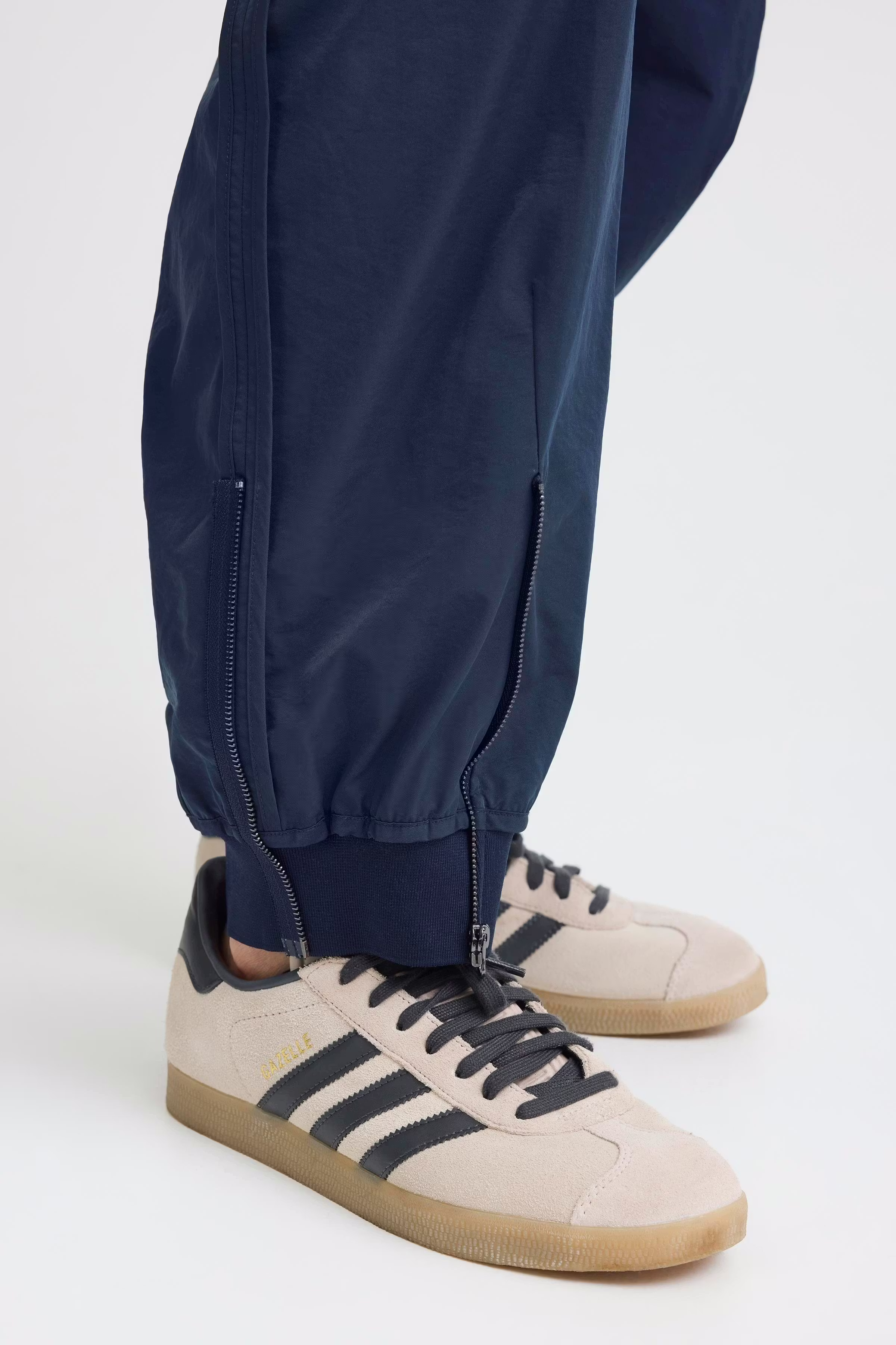 PZGIA Bukser LOOKBOOK DETAIL 50209143-194020