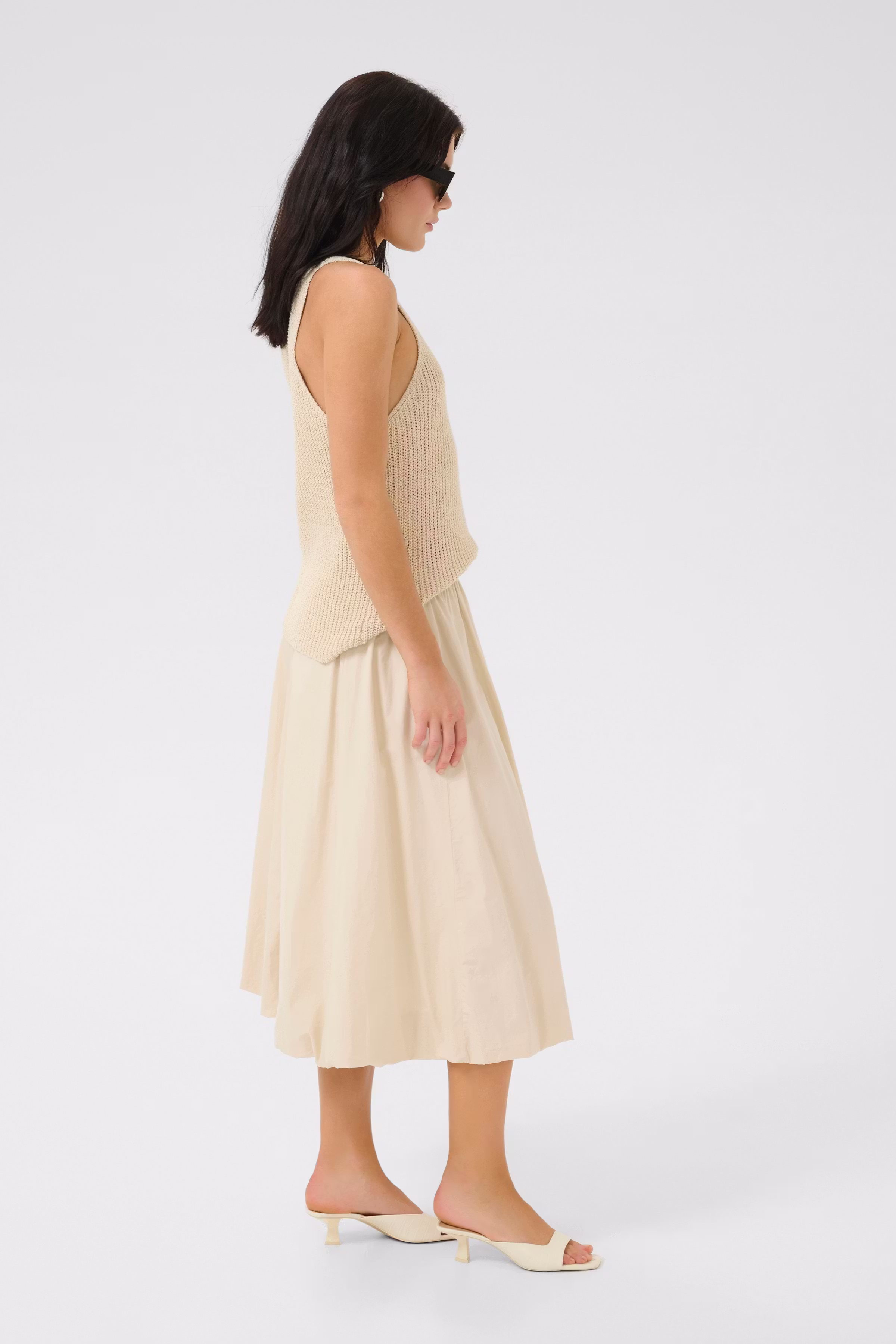 SunnaMW Skirt LOOKBOOK FRONT 10705147-124301