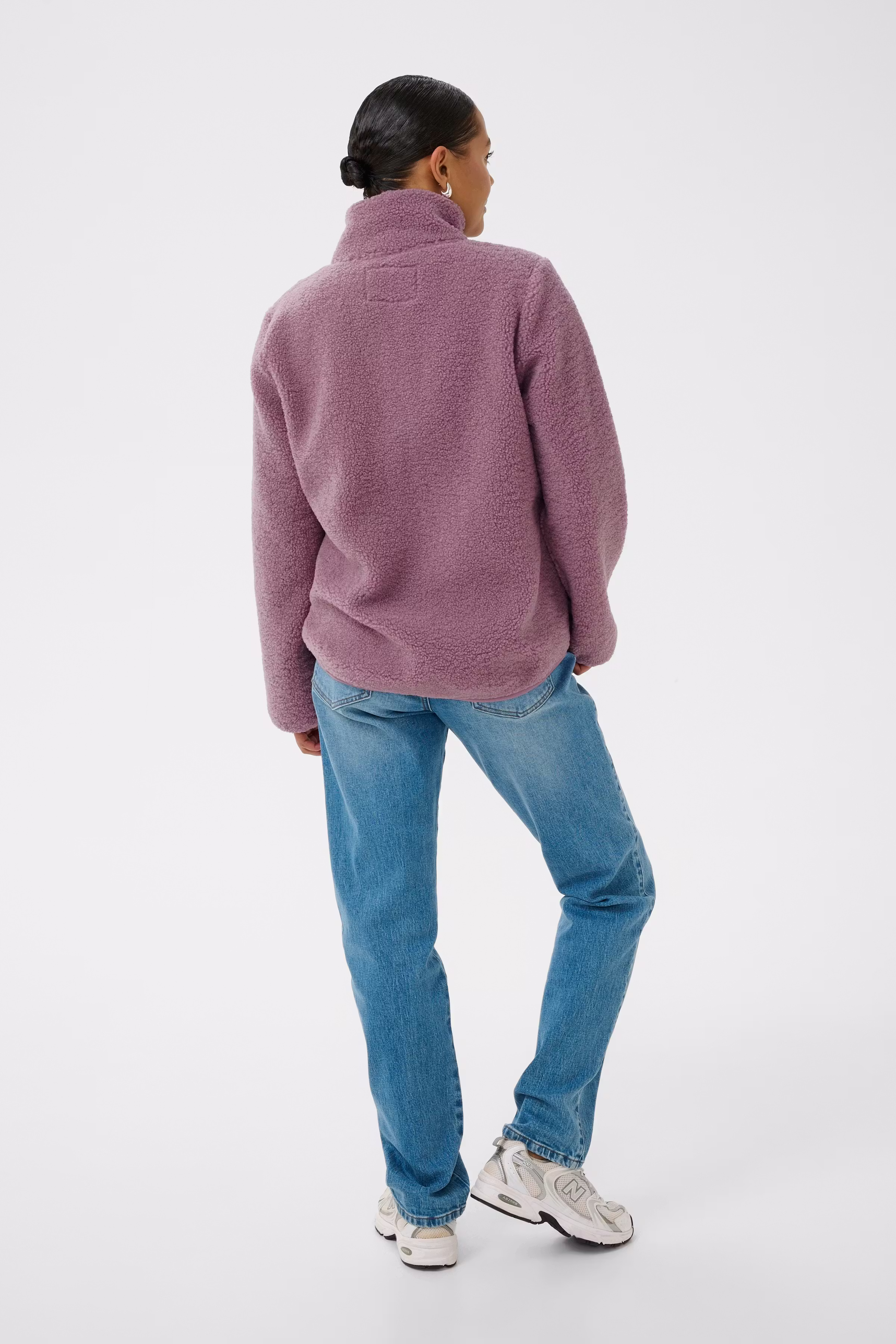 KAally Fleece LOOKBOOK BACK 10511206-163205