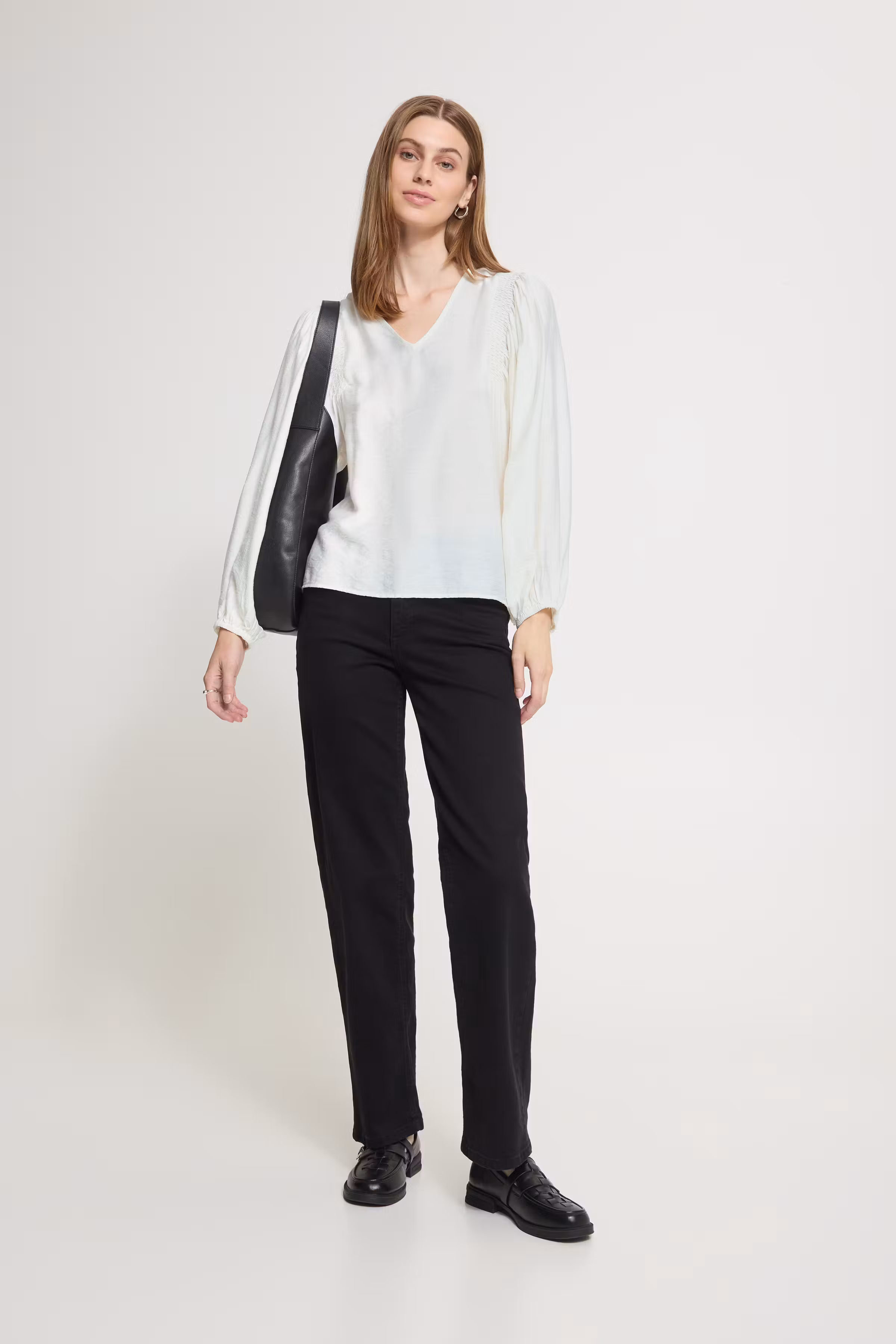 IHIMELDA Bluse LOOKBOOK FRONT 20126291-130905