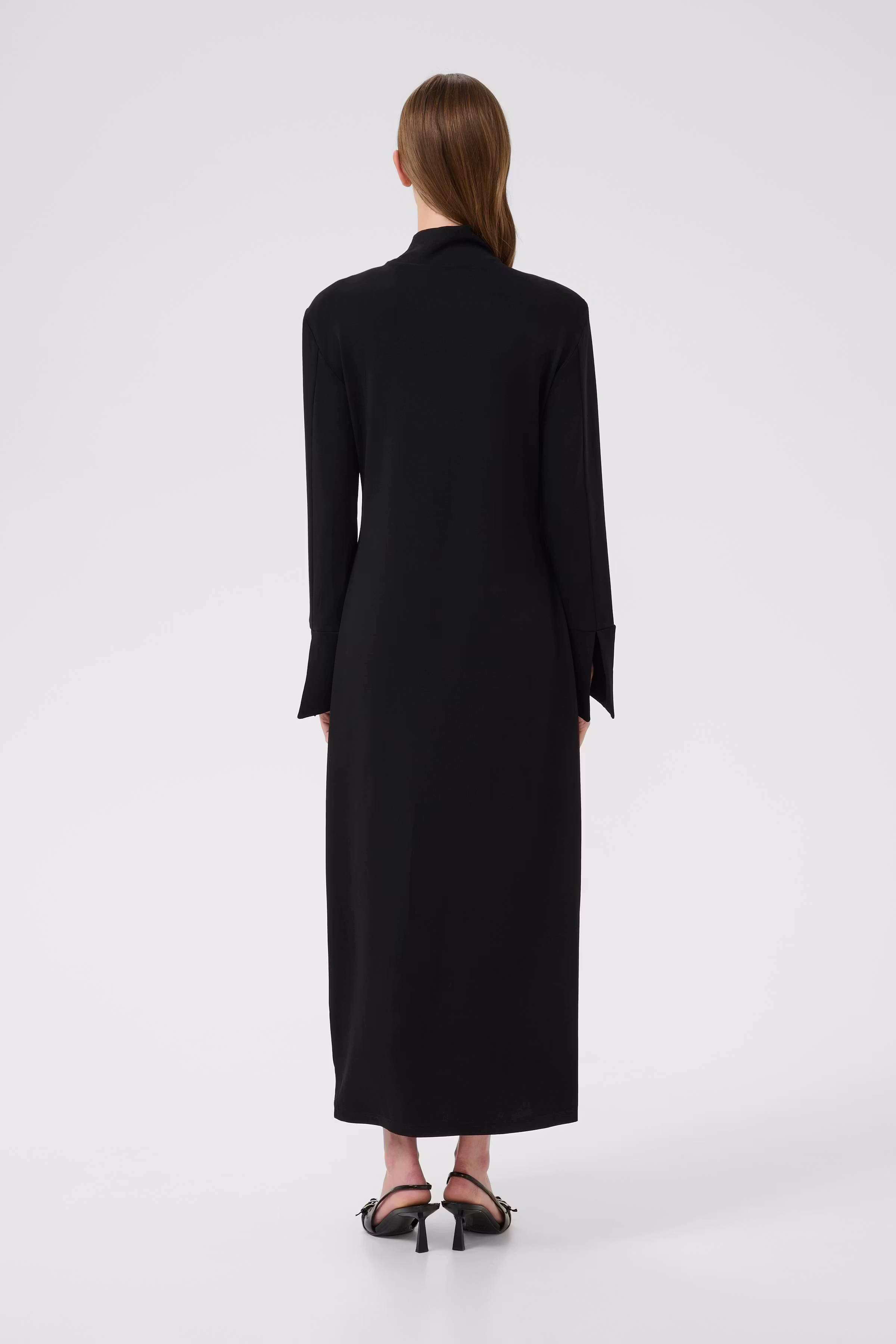 KBBrittany Kleid LOOKBOOK BACK 10105671-194008