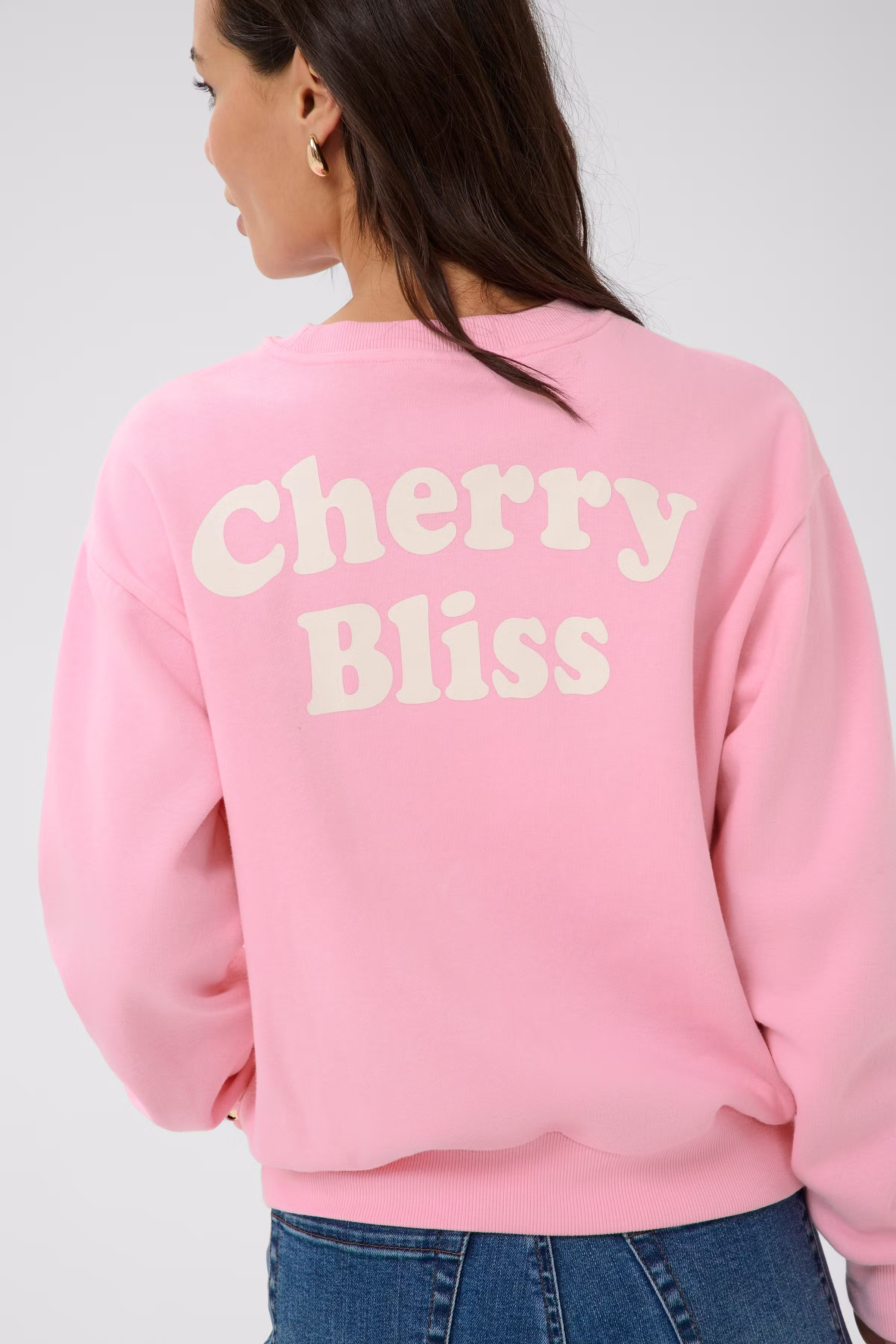 KAmelody Sweatshirt LOOKBOOK DETAIL 10511456-152218