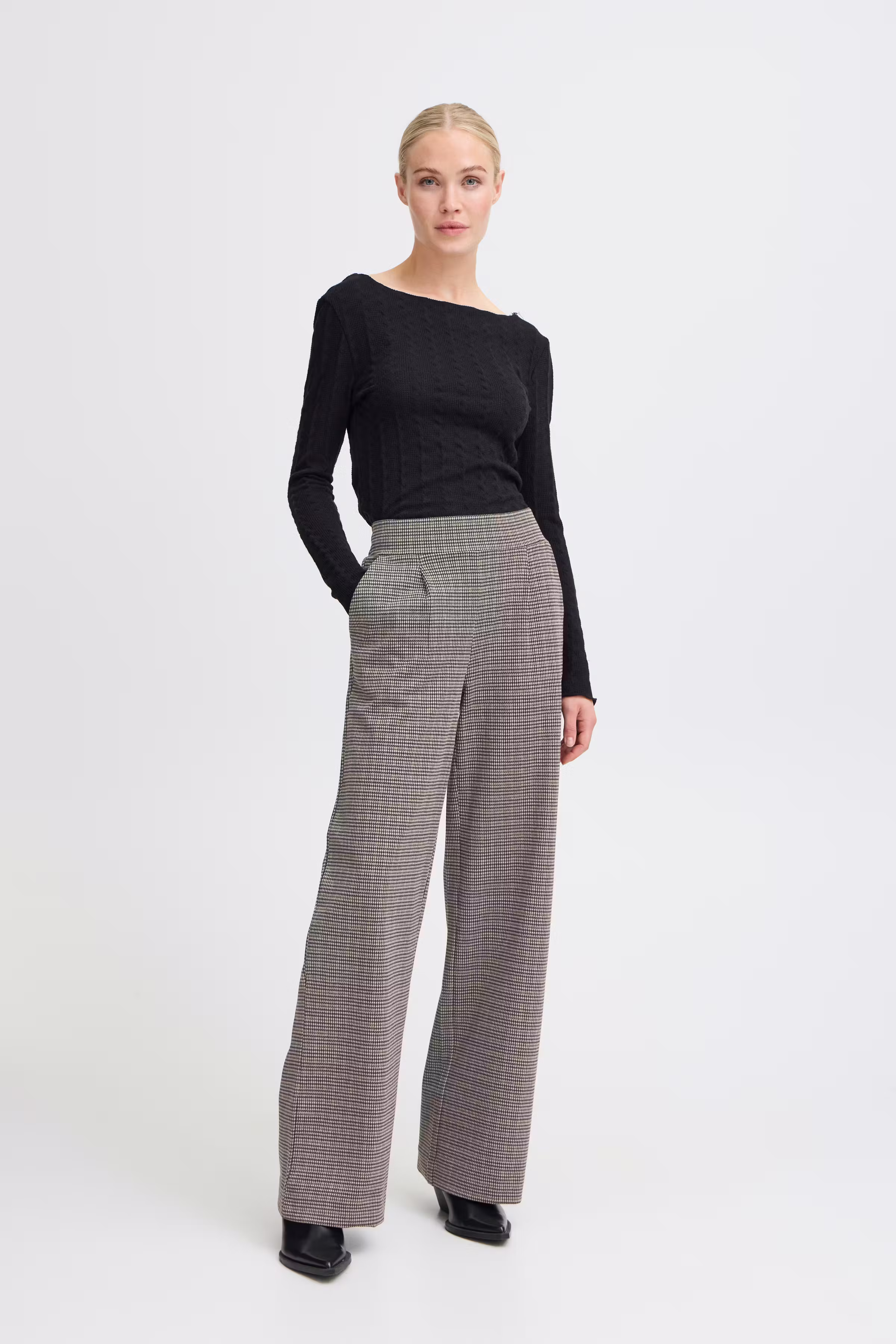 BYROWAN Bukser LOOKBOOK FRONT 20815702-200453