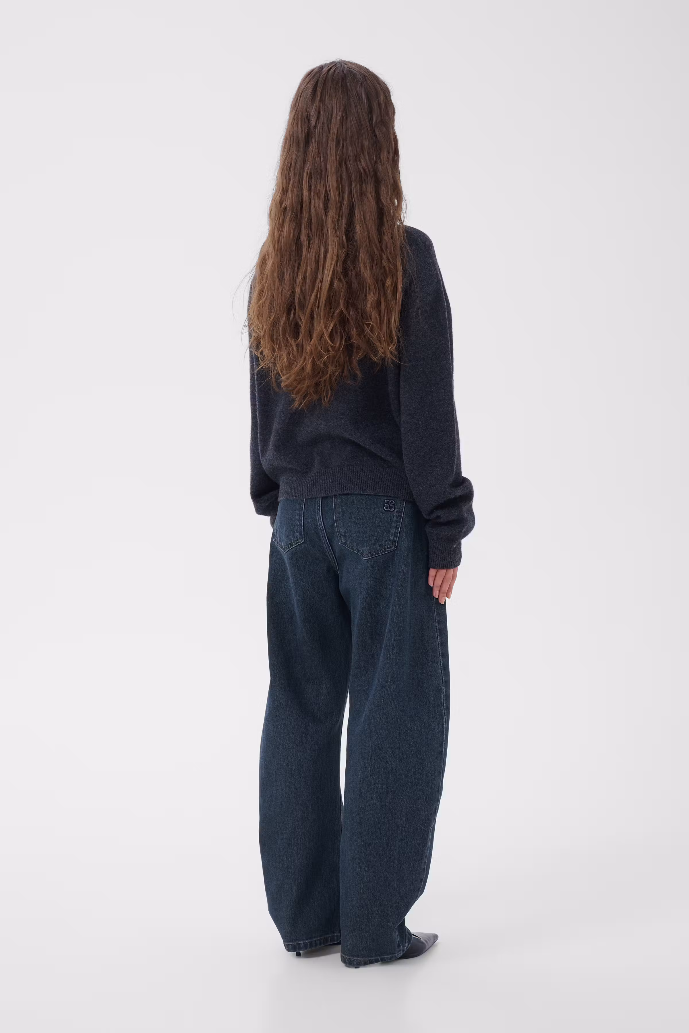 MWRemmie Barrel jeans LOOKBOOK BACK 10705635-100062
