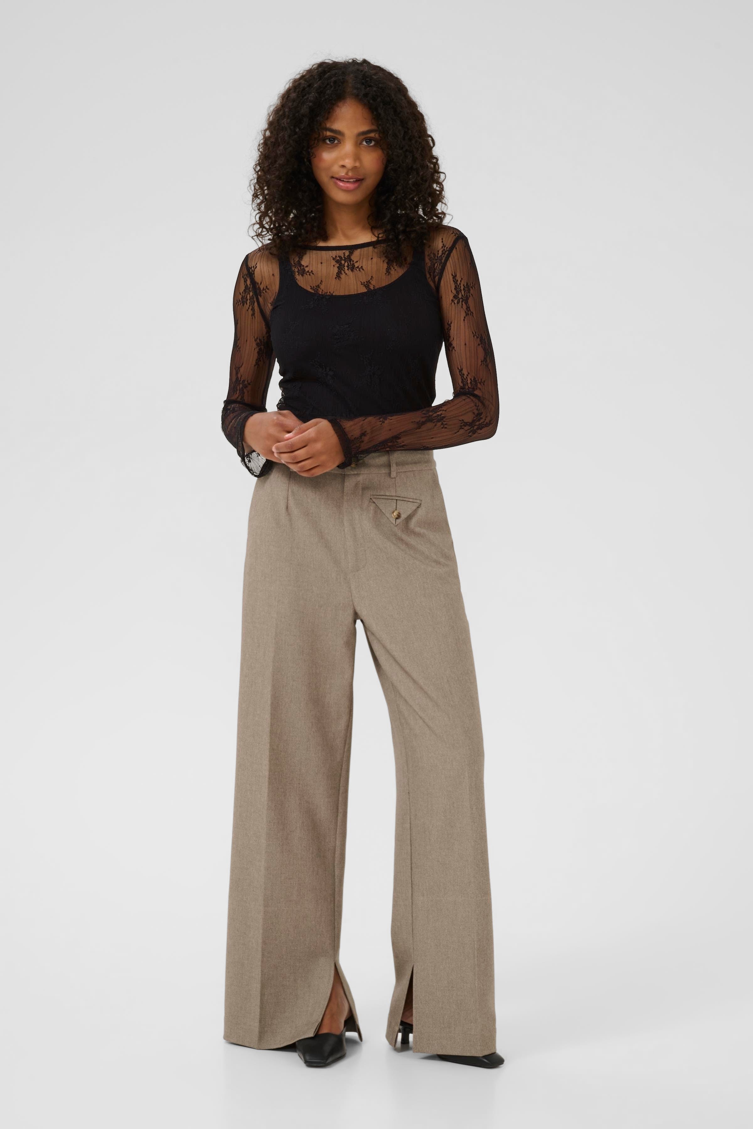 KApenelope T-shirt LOOKBOOK FRONT 10510293-100121