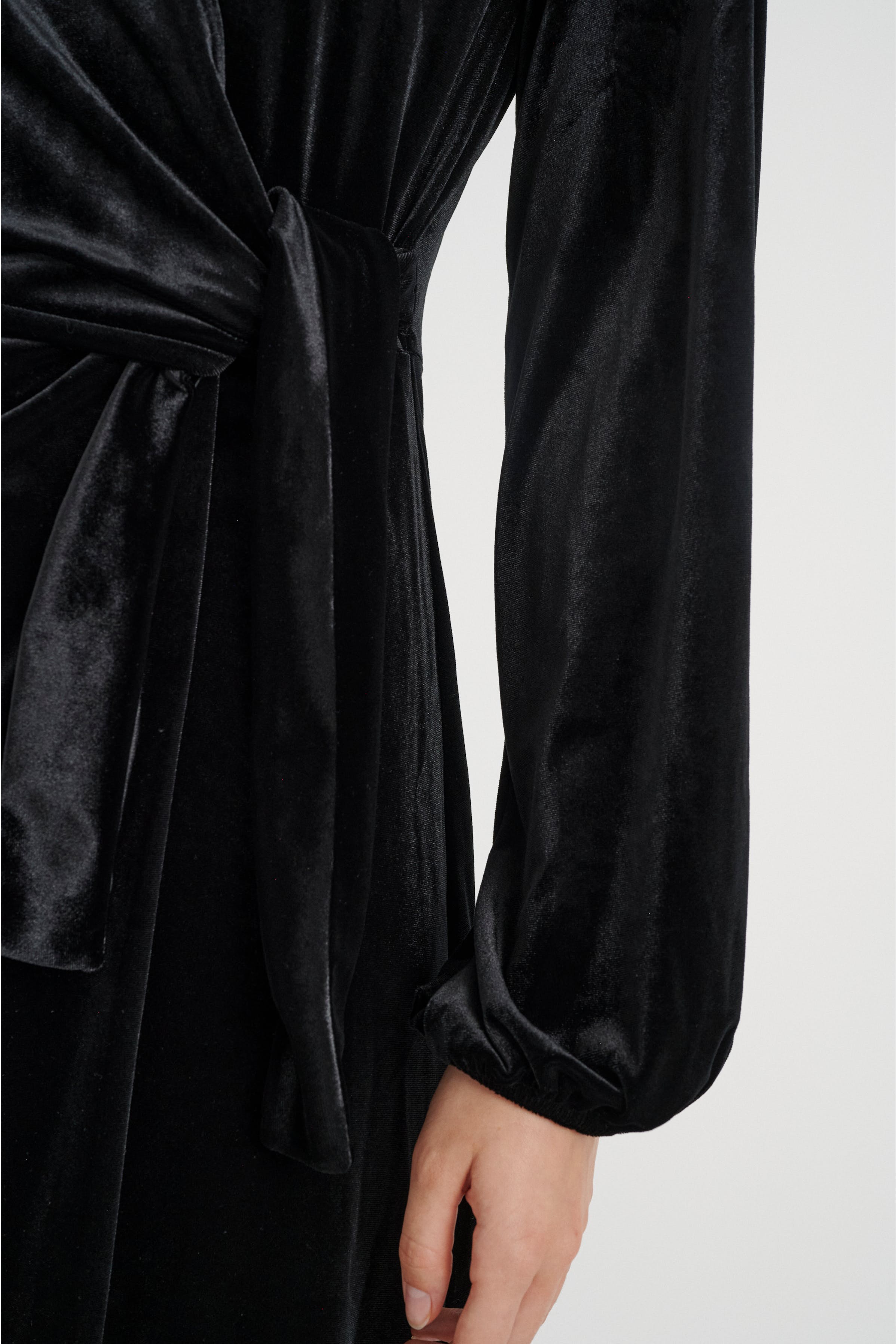 GorielIW Velour Kjole LOOKBOOK DETAIL 30106706-194008