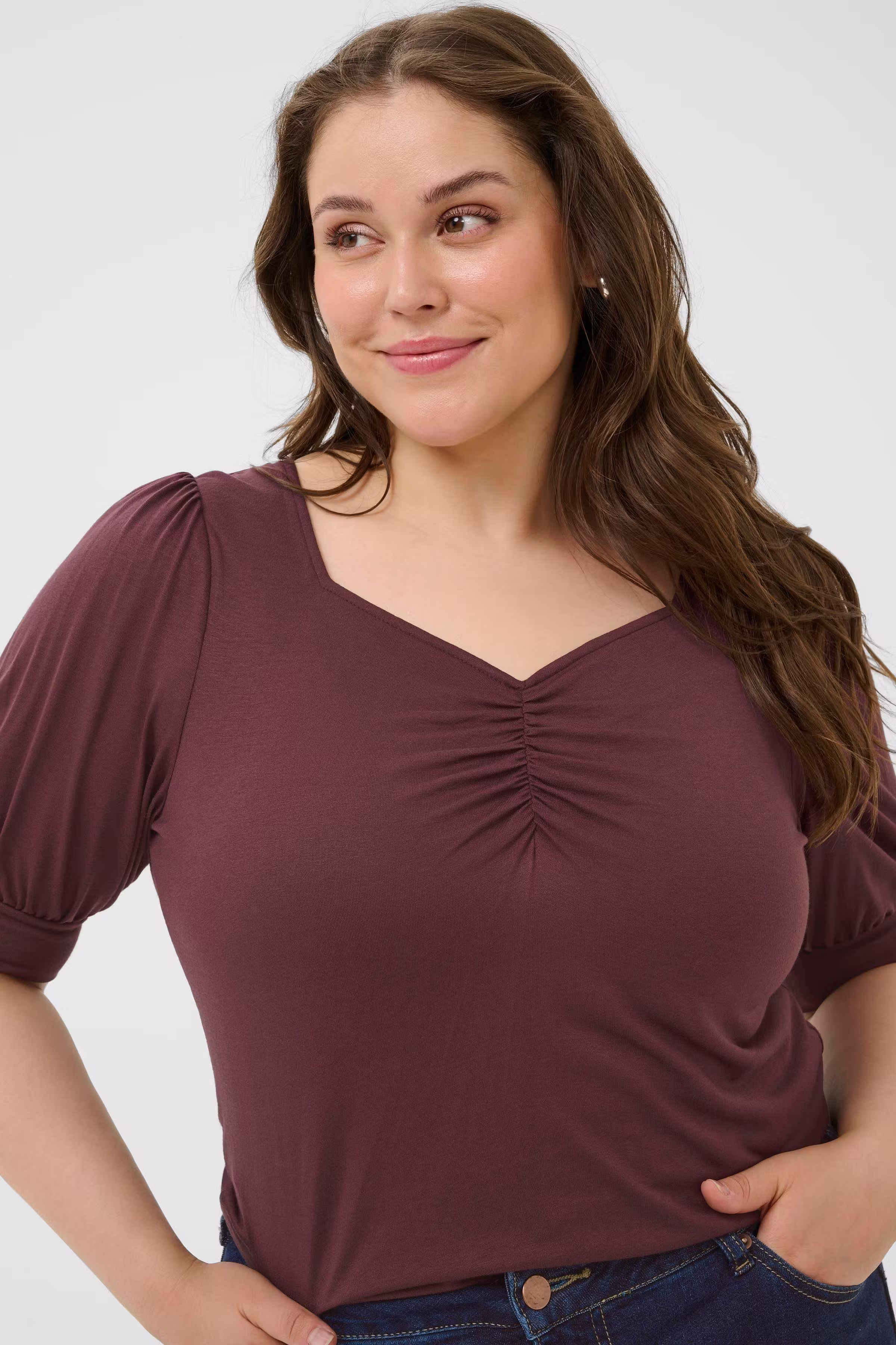 KCsissy T-Shirt LOOKBOOK DETAIL 10581401-191619