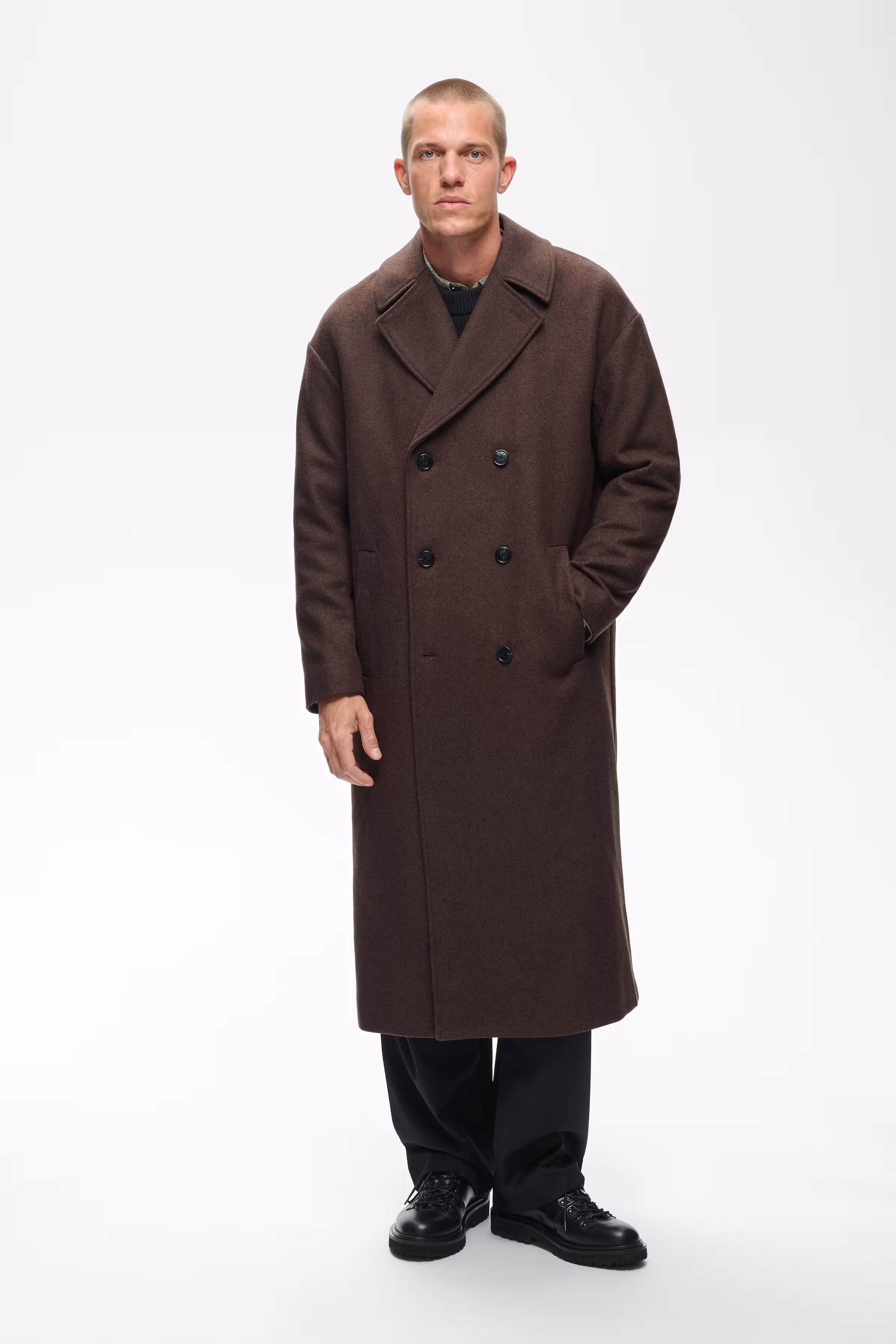 MABullmer Mantel LOOKBOOK FRONT 30209471-191419