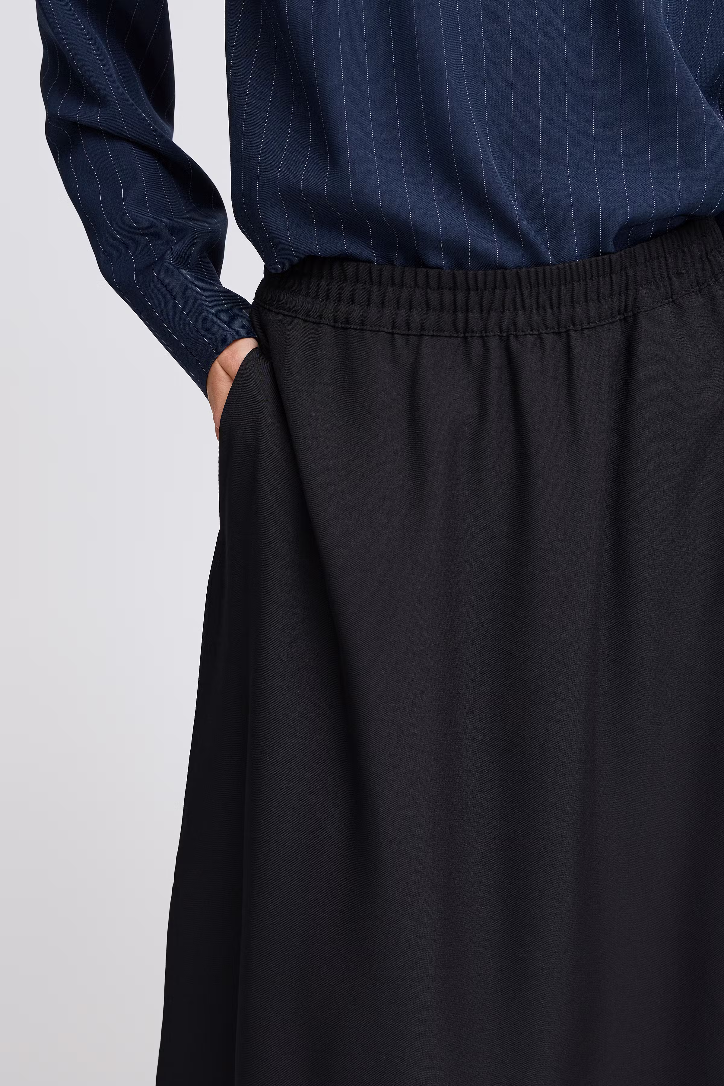 BYMMIDDE Skirt LOOKBOOK DETAIL 20815546-200451