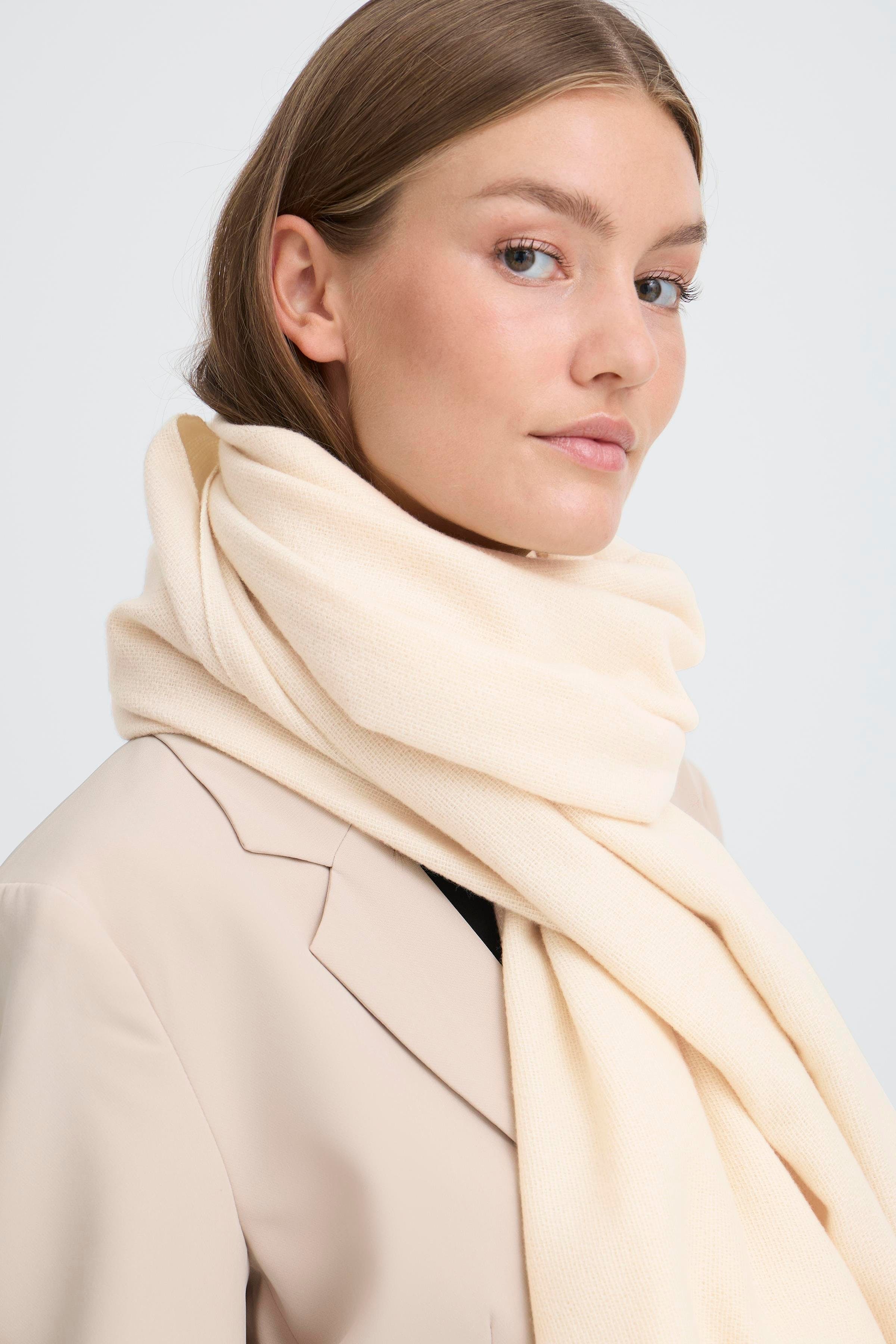 IALANA Sjaal LOOKBOOK FRONT 20124953-124301