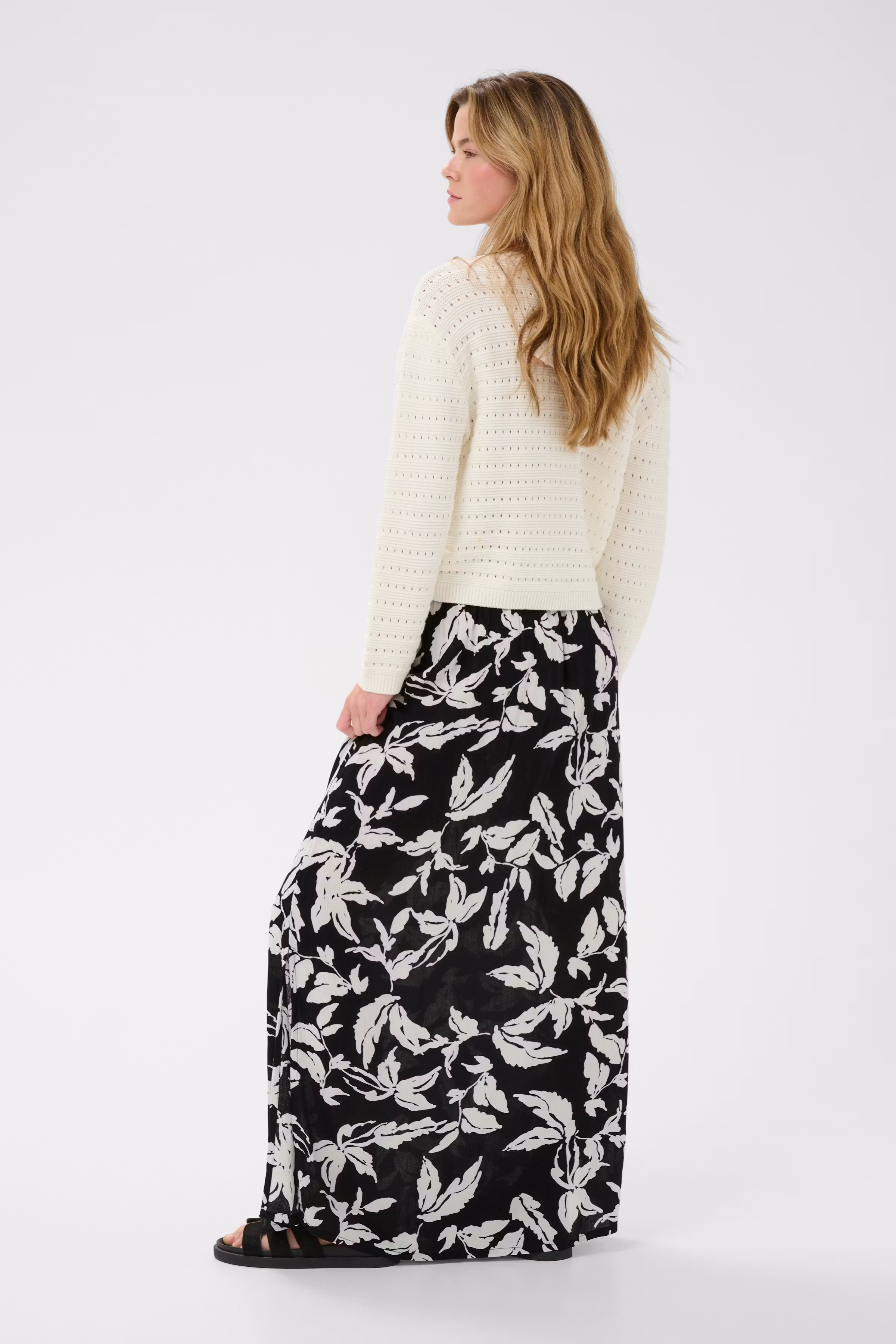 KAedita Rock LOOKBOOK BACK 10509813-109244