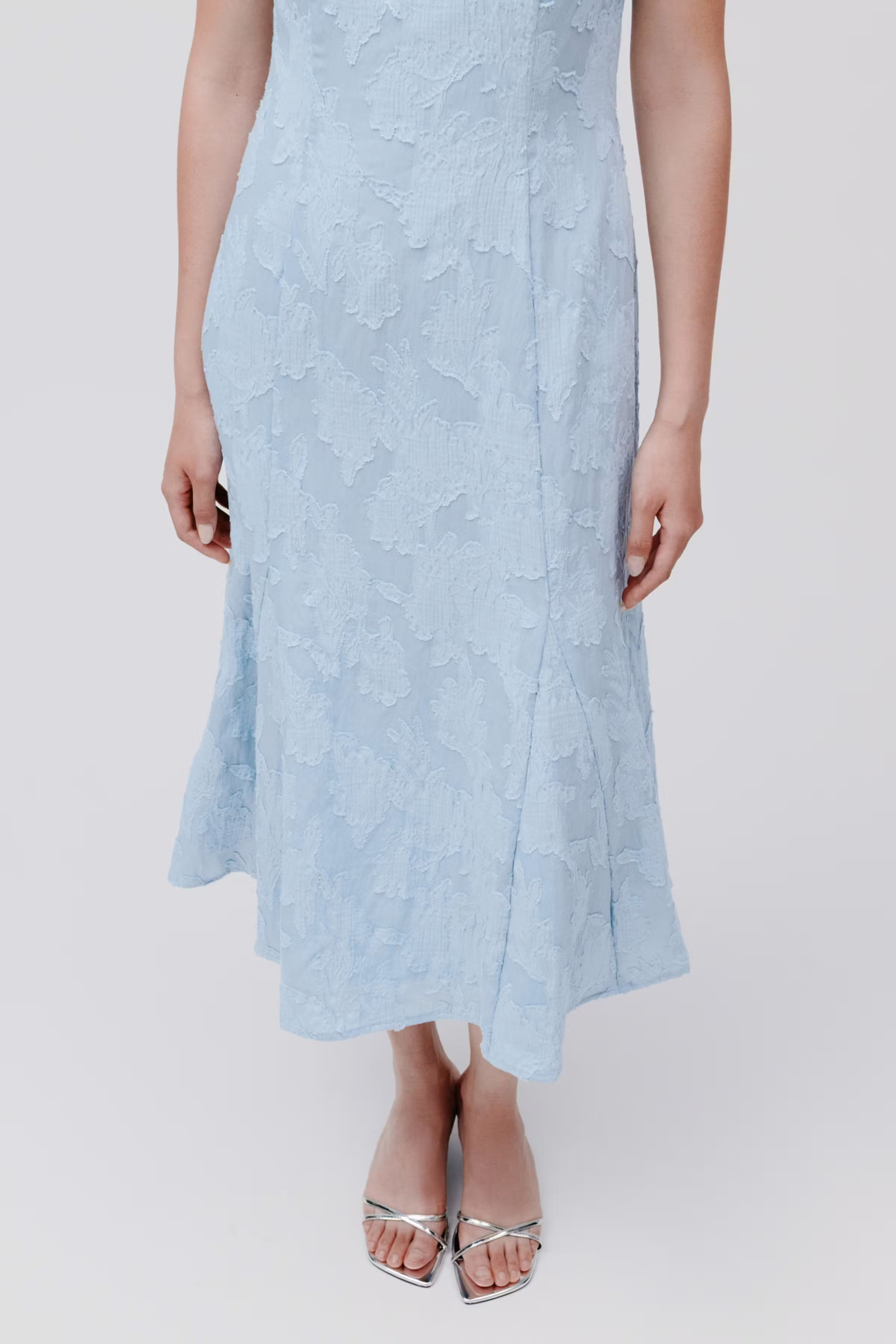 NASRIN Dress LOOKBOOK FRONT 30600663-BL832