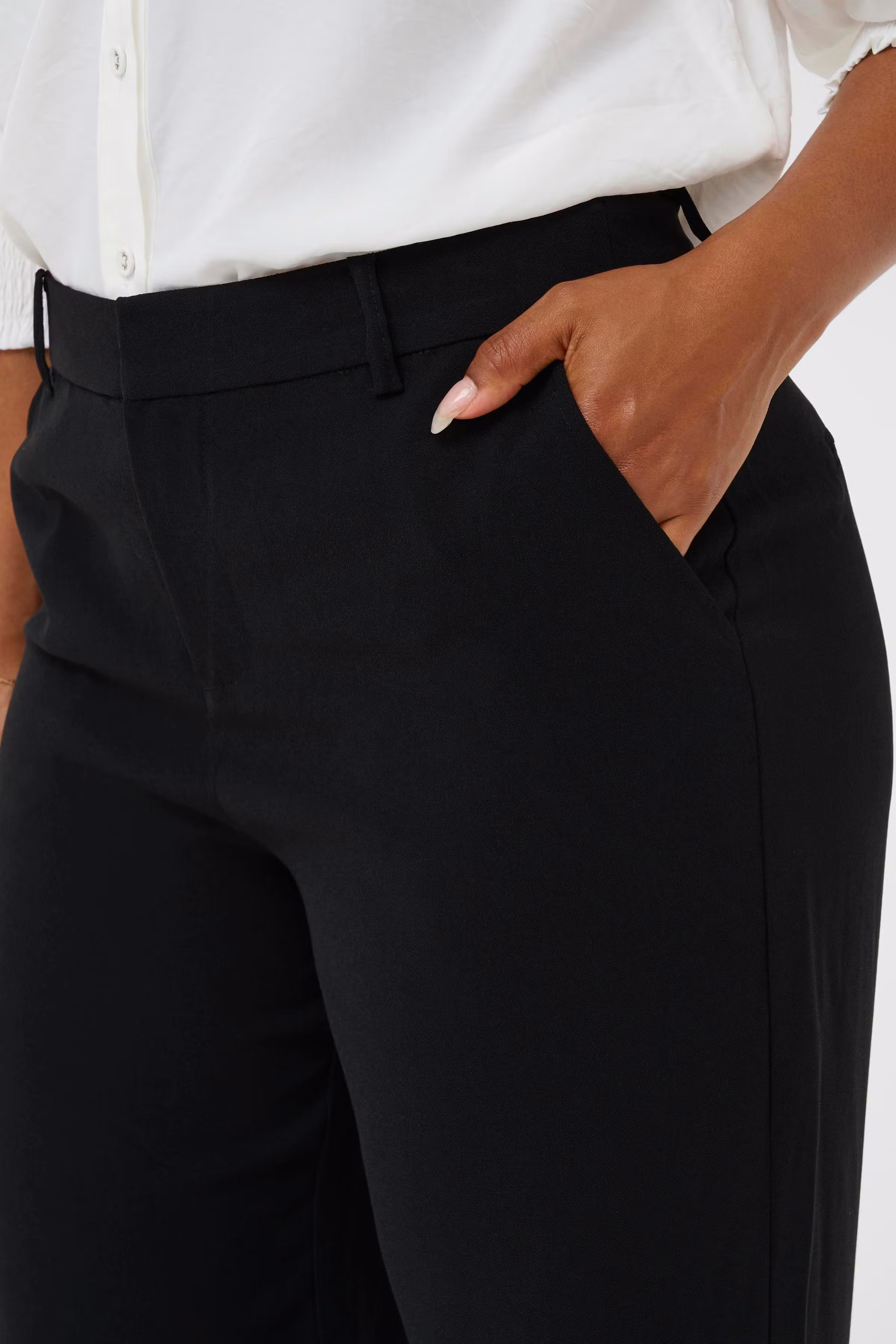 CRCocamia Trousers LOOKBOOK DETAIL 10611708-100120