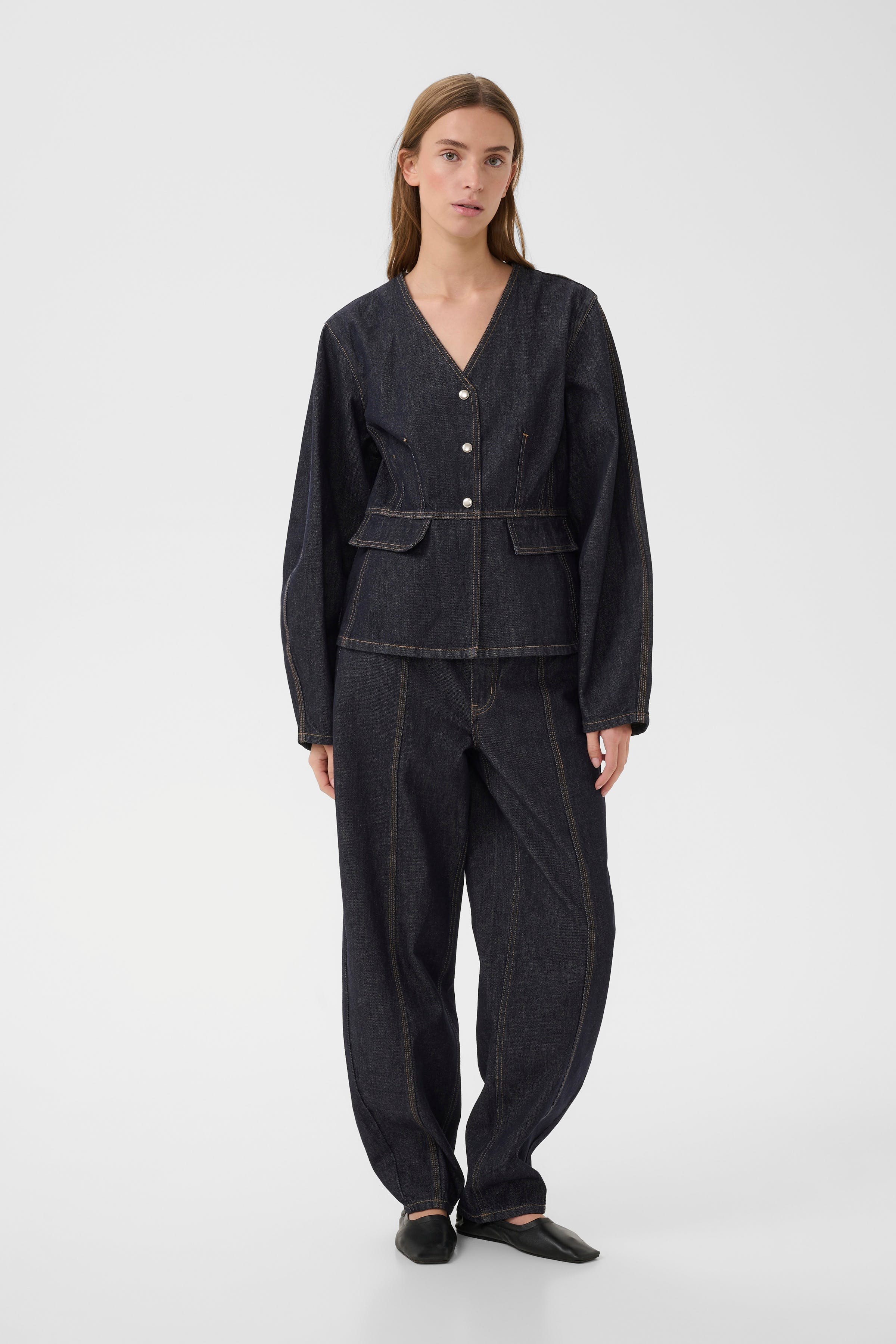 KBEvette Blazer LOOKBOOK FRONT 10105840-103368