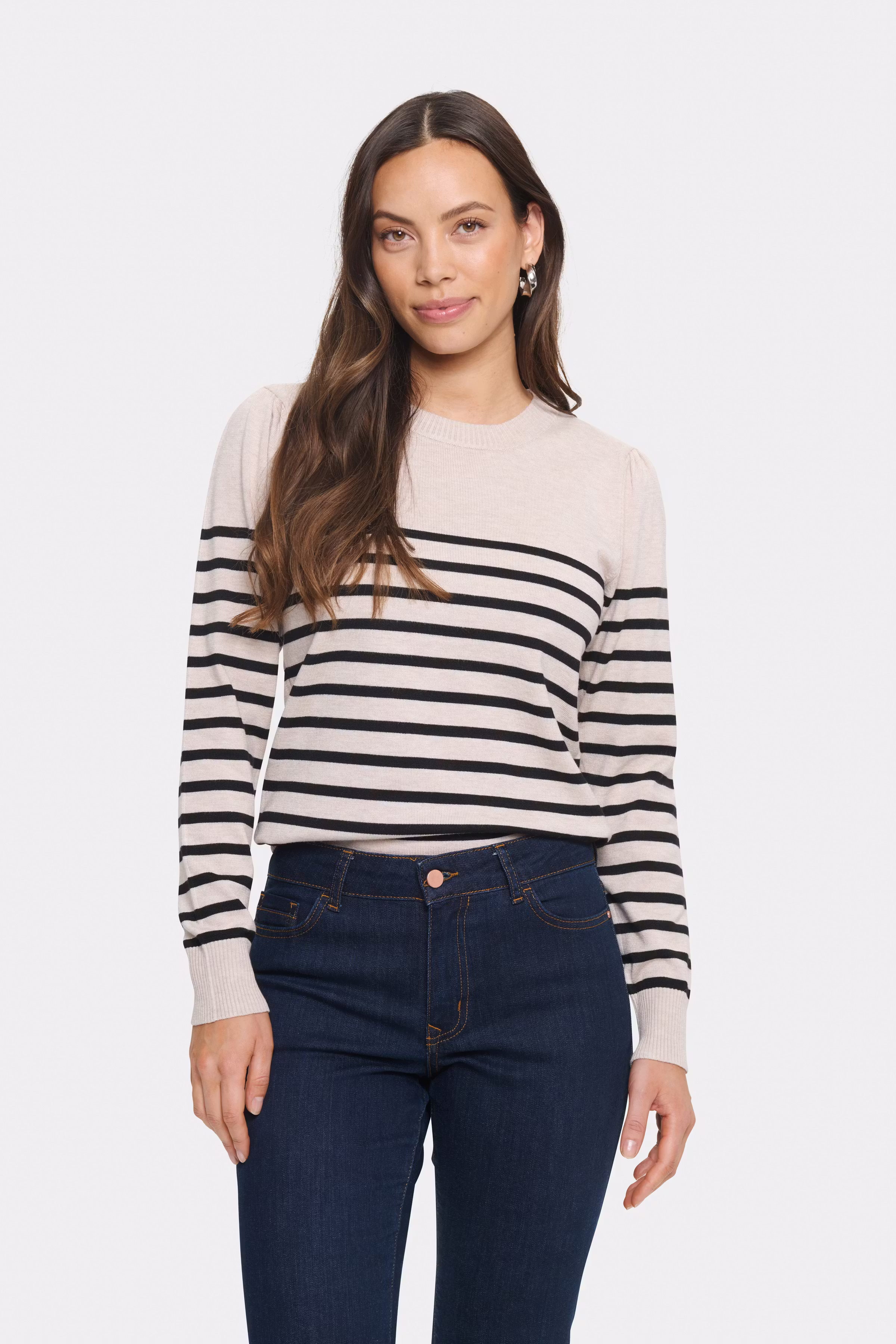 MilaSZ Pullover LOOKBOOK FRONT 30513771-303321